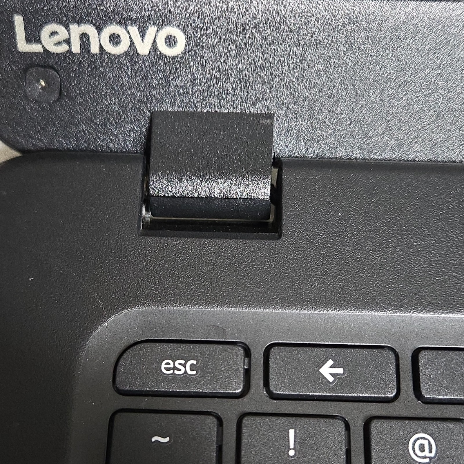 Lenovo N42-20 Chromebook 14″ Intel Celeron Black Chrome OS Laptop
