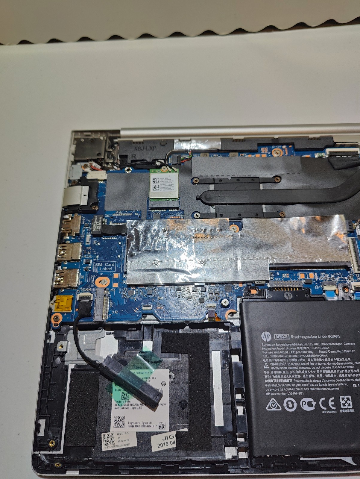 HP PROBOOK 440 G6 Intel® Core™ i5-8265U 8GB RAM, NO HDD/OS PARTS ONLY