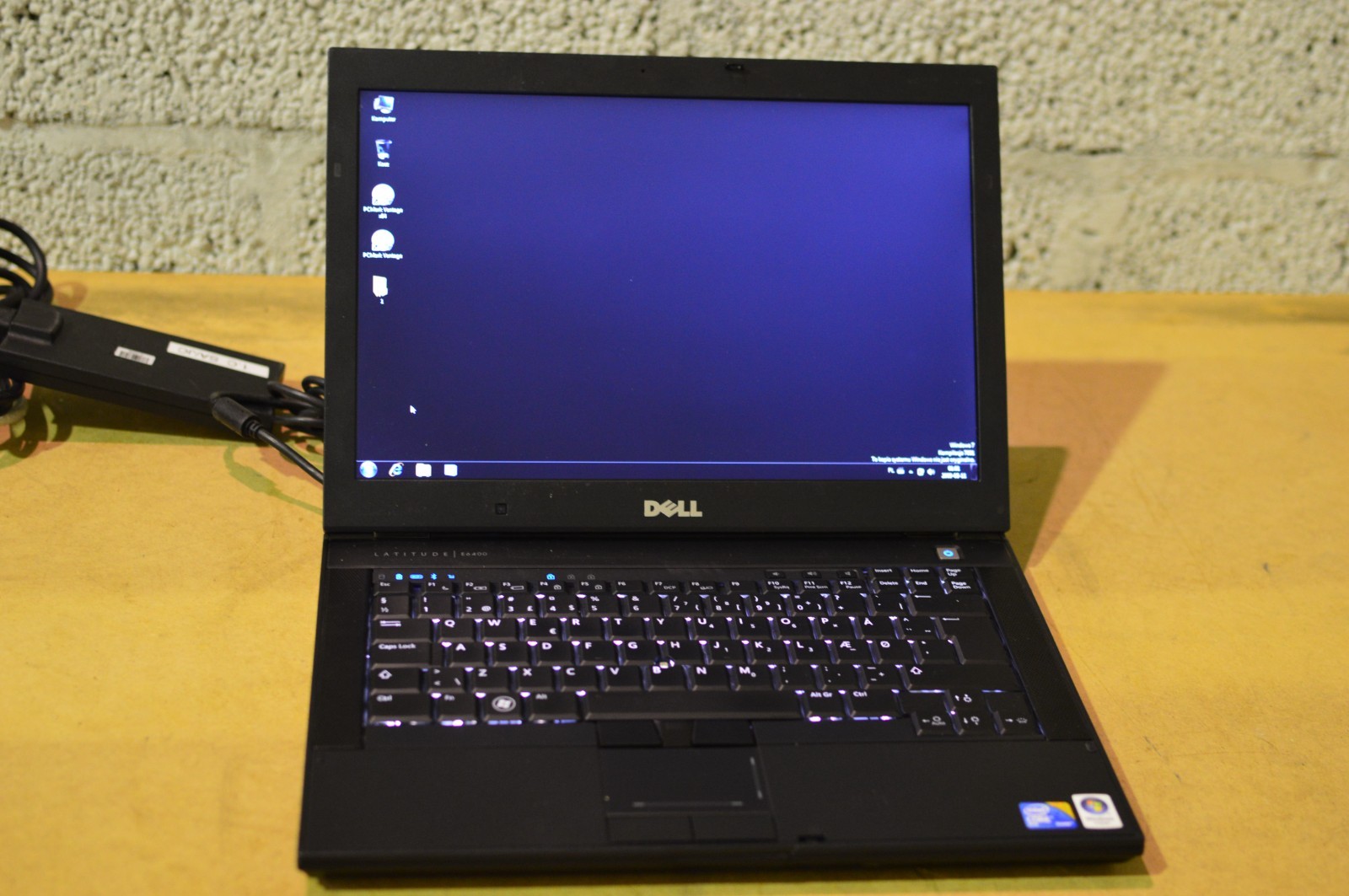 Dell Latitude E6400 Laptop Fresh Install 32Bit Vista 3GB Office2010 GdBtWkGr8!’
