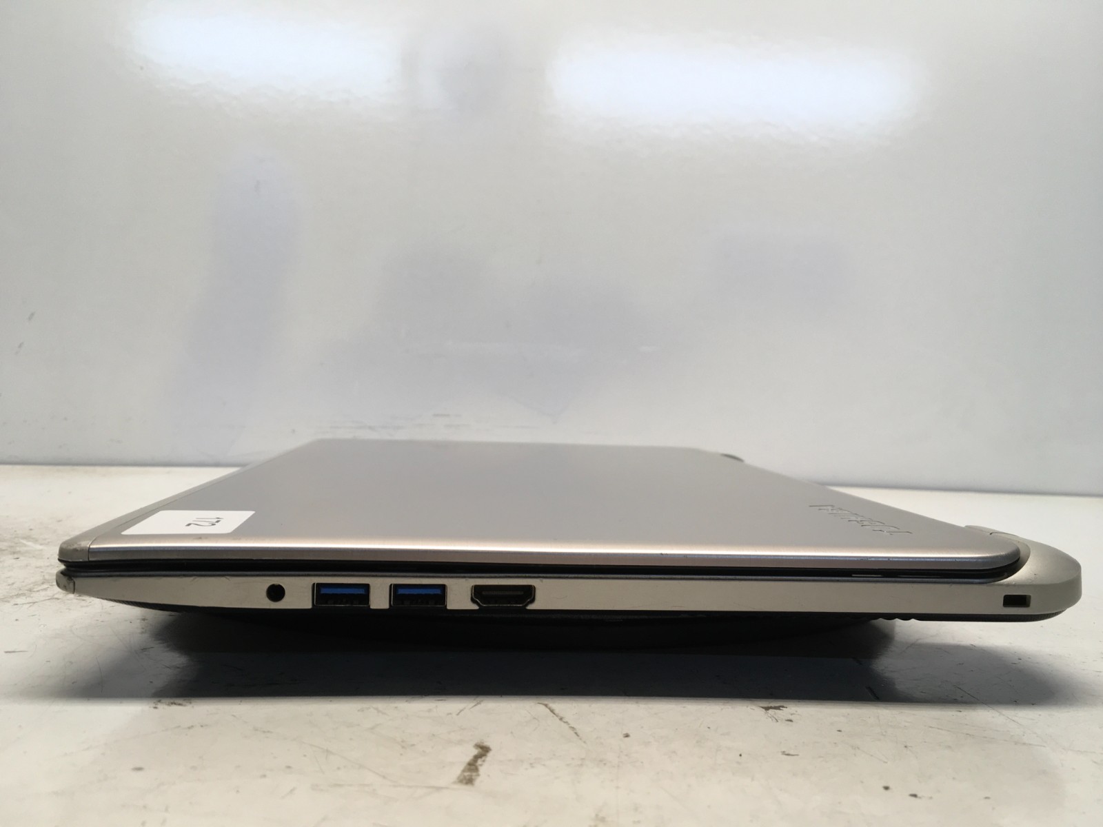 Toshiba Satellite S55-B5280 Intel i7-4510U 2GHz 12 GB NO HDD