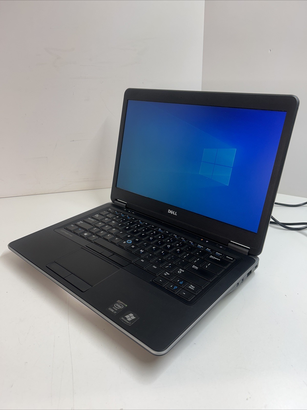 DELL LATITUDE E7440 Intel Core i7-4600U @ 2.10 GHz 8GB 256GB HDD Win10P Needs 🔋
