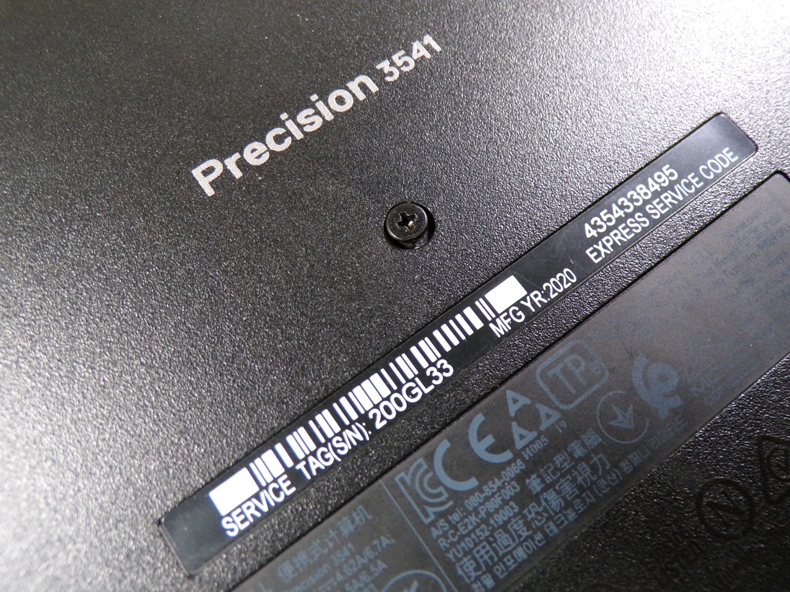 DELL PRECISION 3541 INTEL CORE I5-9400H 2.50GHZ 16GB RAM **NO HD/ NO CADDIE
