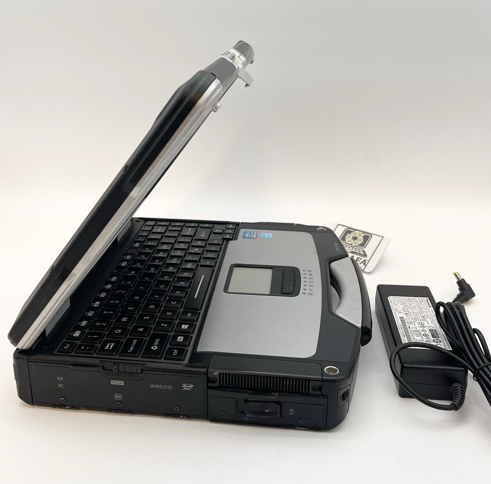 Panasonic Toughbook Cf-31 MK4 i5 27.GHz 8Gb 240GB SSD 4G NON-TOUCH Windows 11