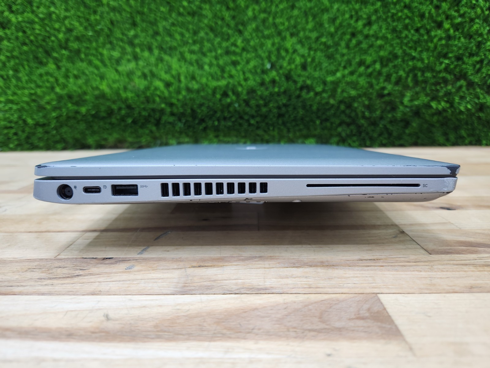Dell Latitude 5410 14″ FHD i7-10610U 1.8GHz 16GB 256GB SSD Windows 11 Pro ~