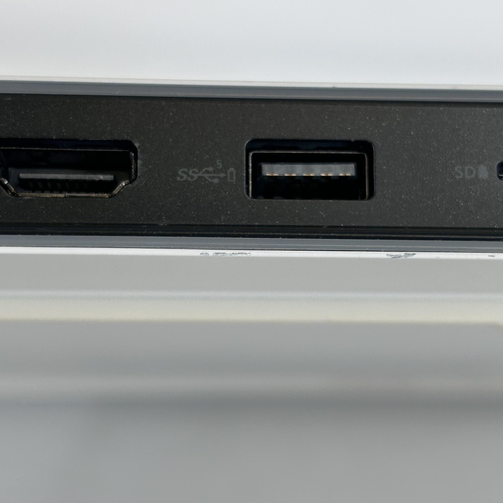 Dell Alienware X17 R2 120Hz 4K 2.5 GHz i9-12900H 32GB 1TB SSD NVIDIA RTX 3080