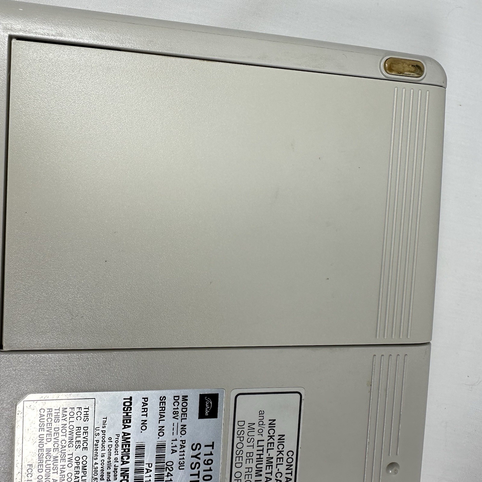Toshiba Satellite T1910 Laptop Computer PA1113U Vintage UNTESTED – FOR PARTS!
