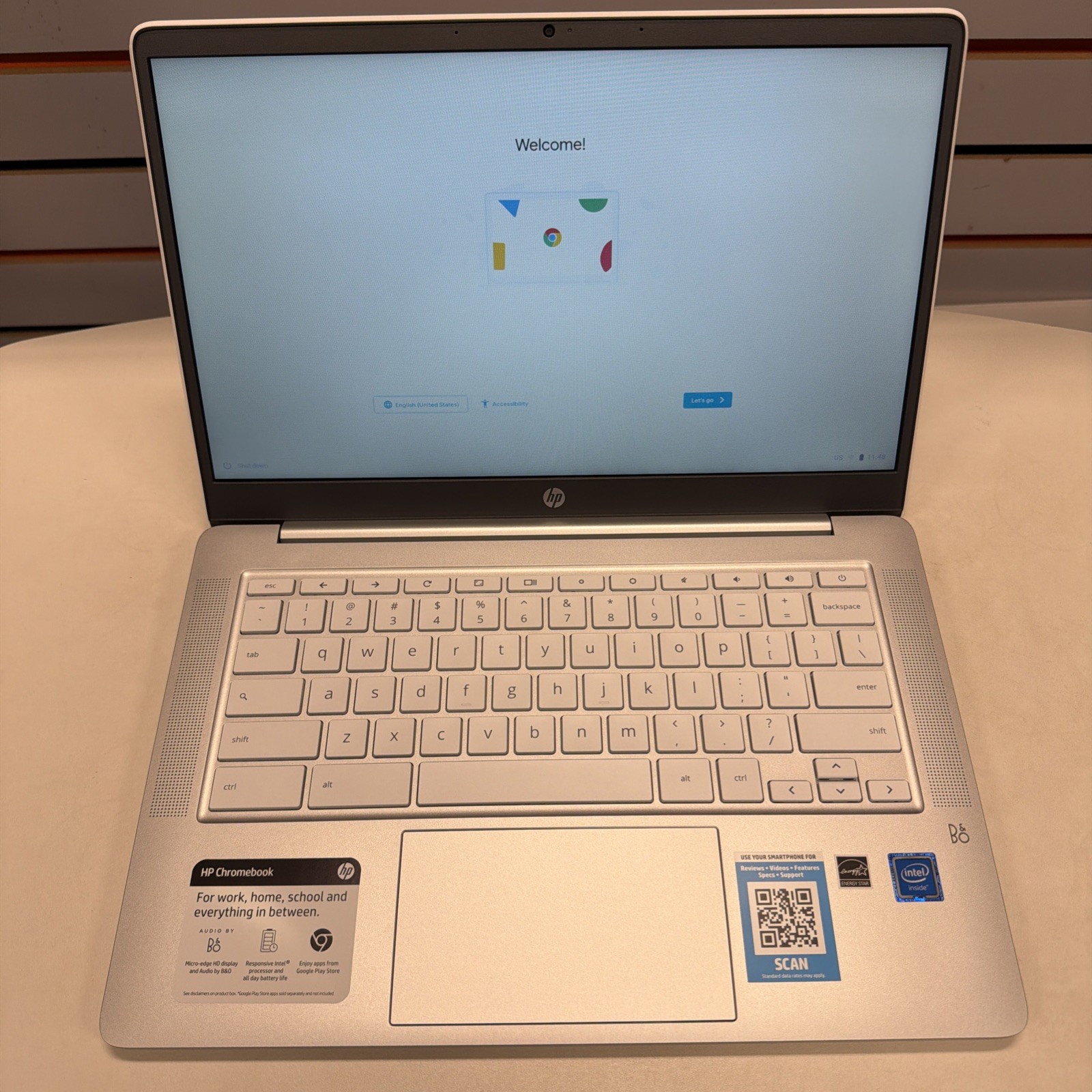 HP 14a-na0020nr 14 inch (32GB, Intel Celeron, 1.10GHz, 4GB) Chromebook – White –
