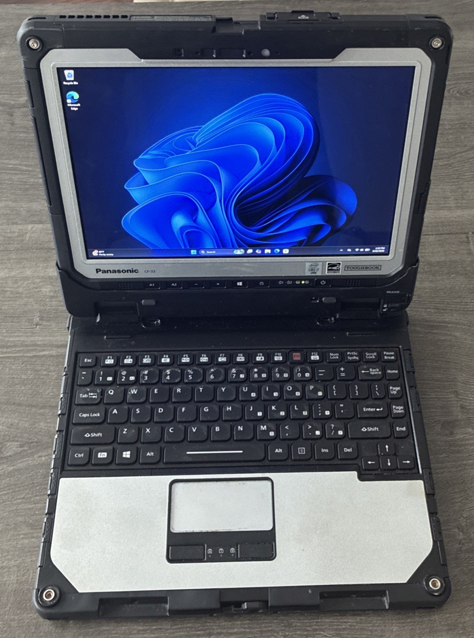 Panasonic Toughbook CF-33 i7-10810U 16GB RAM 512GB SSD Touchscreen 4G LTE