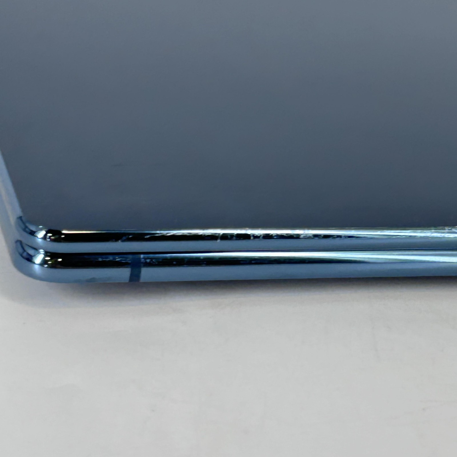 Lenovo Yoga Book 9i 13.3 Blue QHD+ TOUCH 1.7 GHz i7-1355U 16GB 512GB SSD Good