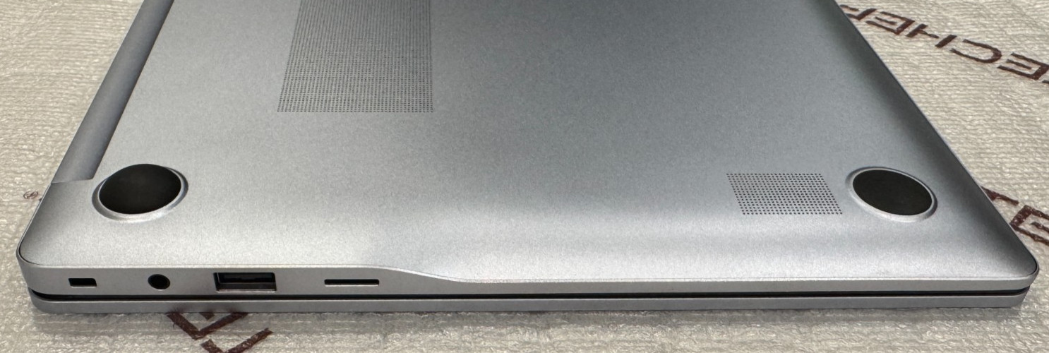 Samsung Galaxy Book4 Edge 15.6″ FHD Laptop Snapdragon X Plus 16GB RAM 512GB SSD