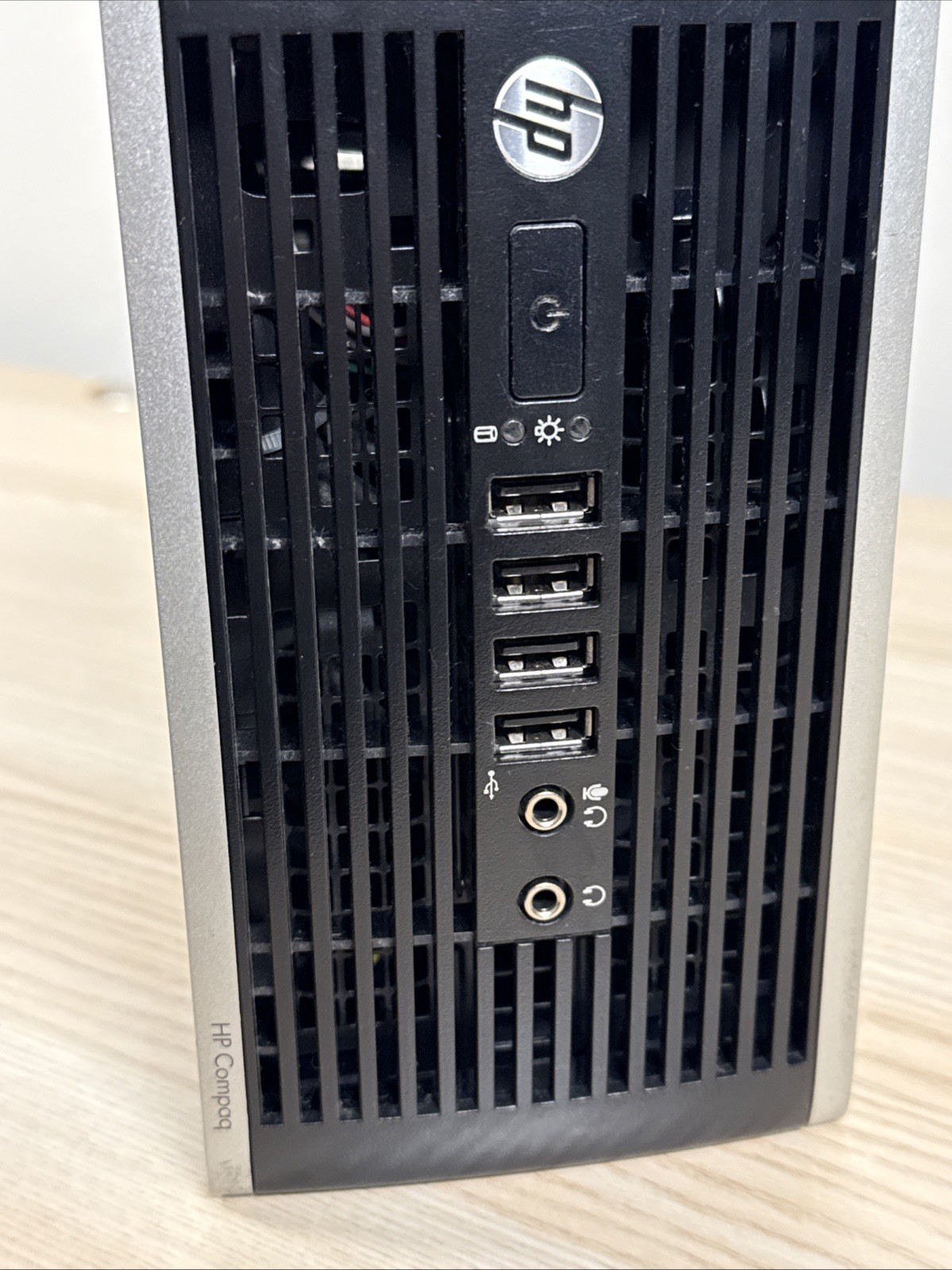 HP Compaq 8300 Elite SFF i7-2600 3.4GHz 465GB HDD 32GB RAM- Desktop ONLY