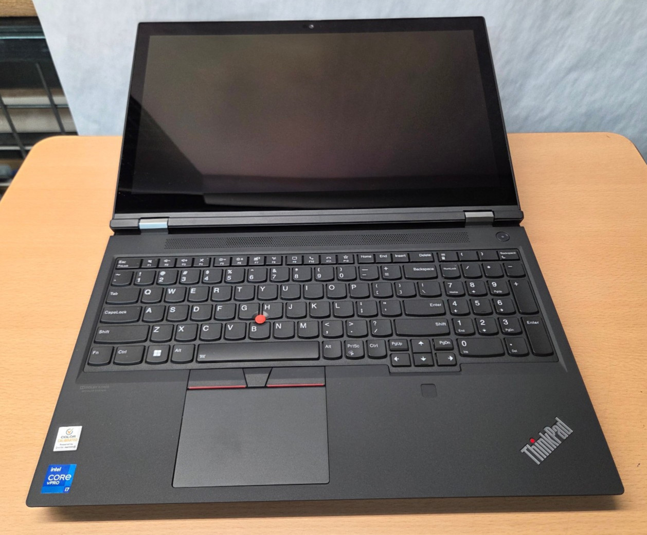 Lenovo ThinkPad P15 Gen2 I7-11850H vPro 64GRAM 512GSSD WIN11P 15.6 OLED RTXA3000