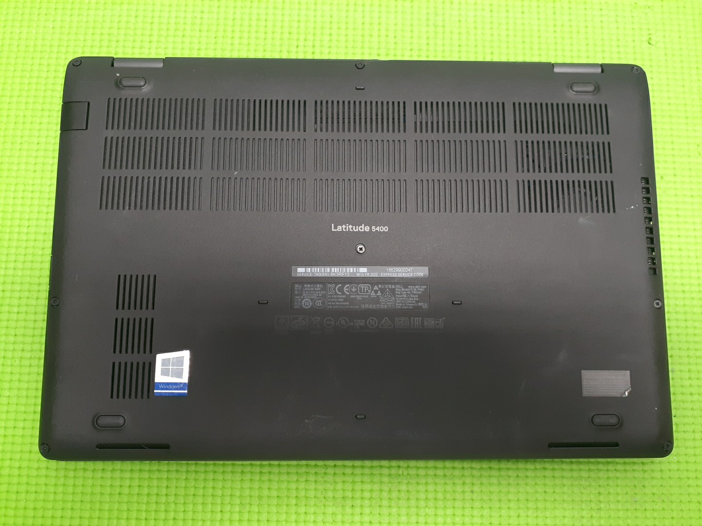 Dell Latitude *TOUCH* 5400 Core i7-8665U NO ssd+ 8gb No Os Excellent Batt+Ac ad