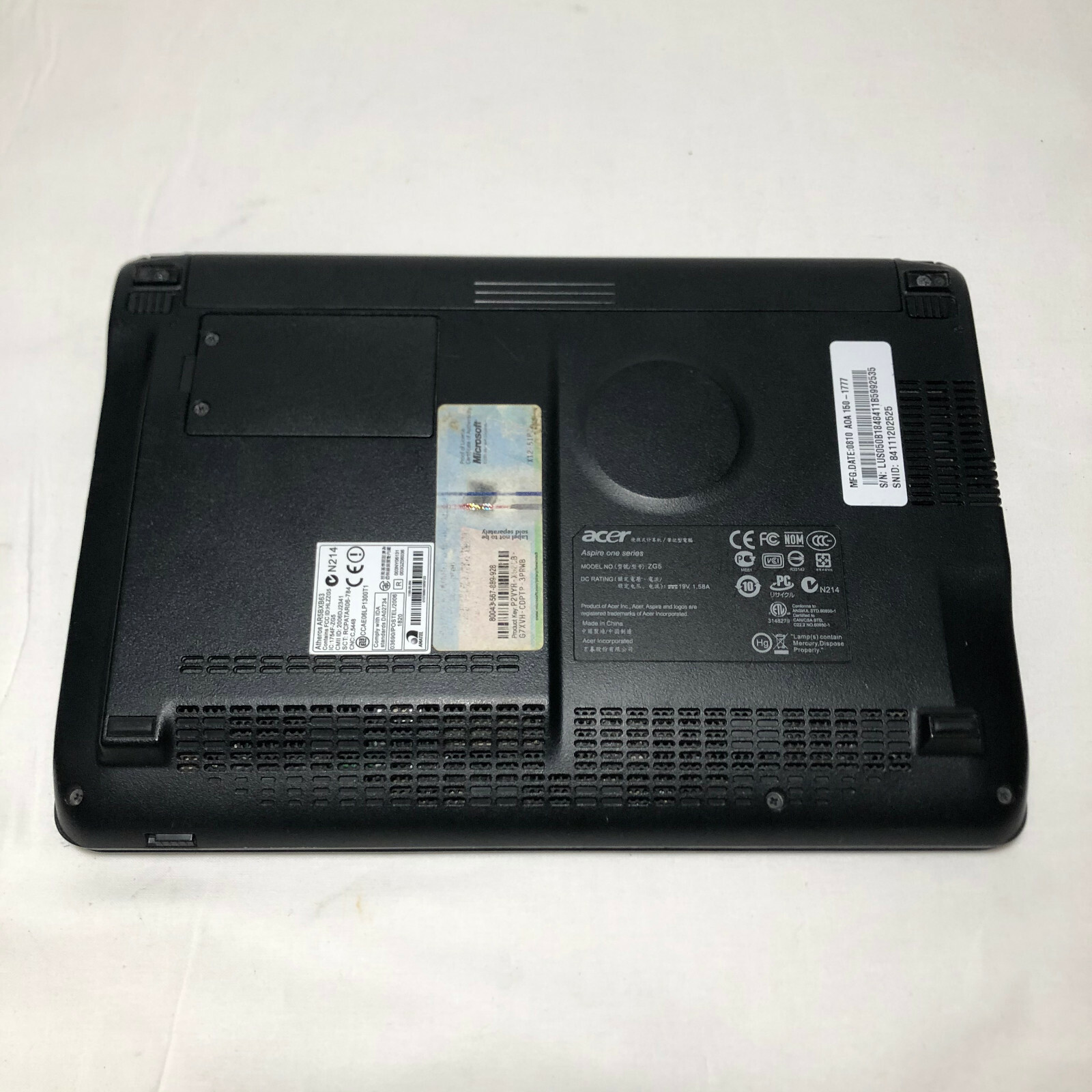 Acer Aspire One Series Model ZG5 Netbook AS IS (For Parts)