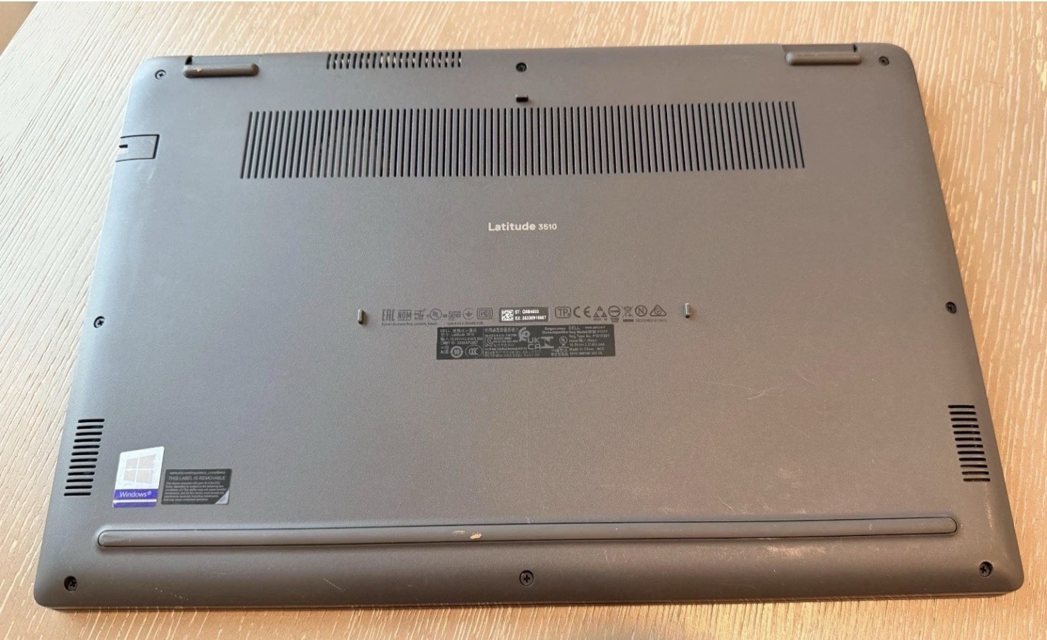 Dell Latitude 3510 Intel Core i7-10510U @ 1.80GHz 16GB RAM 128GB SSD Win 10 Pro