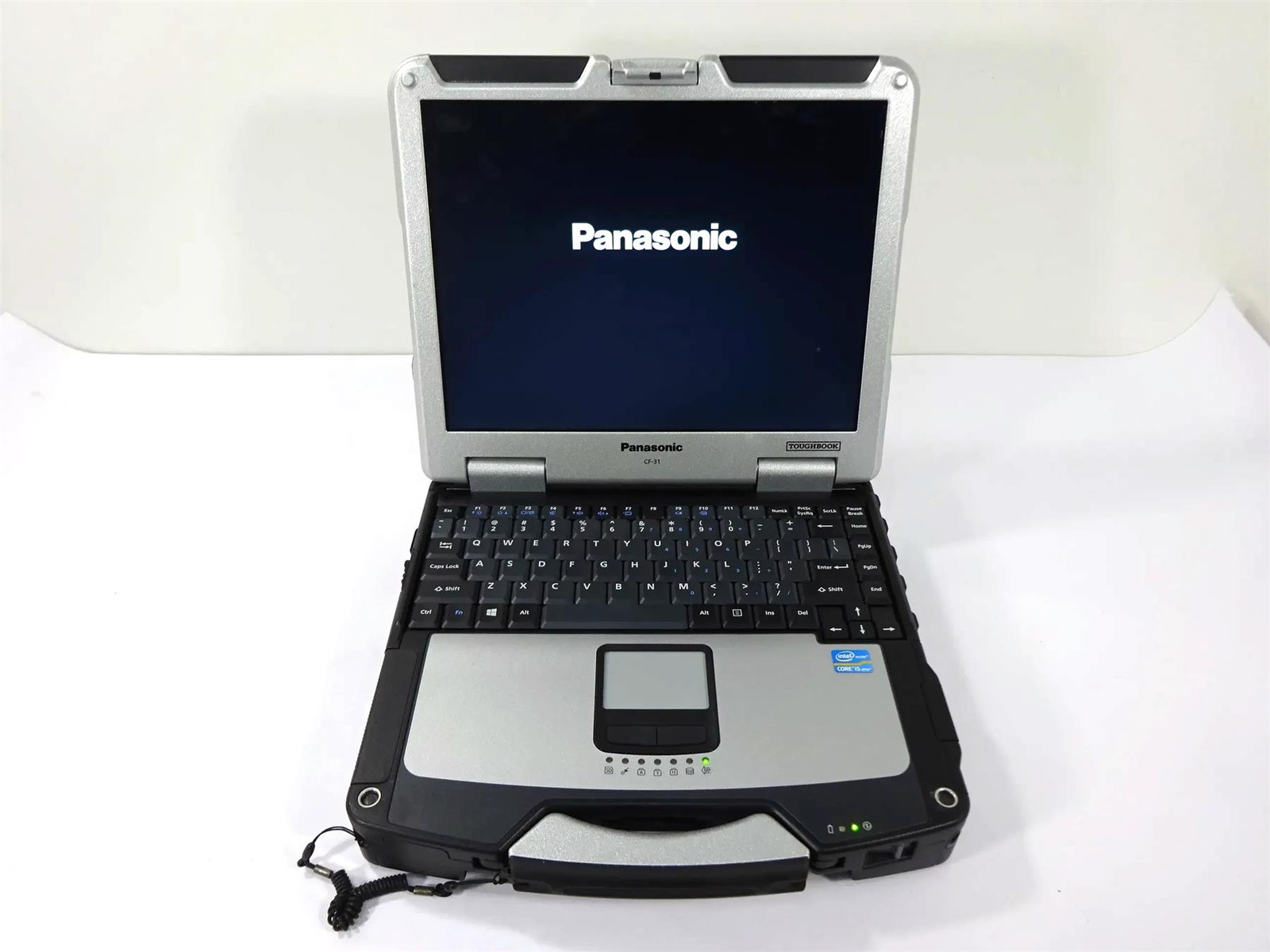 Panasonic CF-31 Core i5-3320M 2.6GHz 8GB DDR3 – No HDD – Usage : 100 Hours