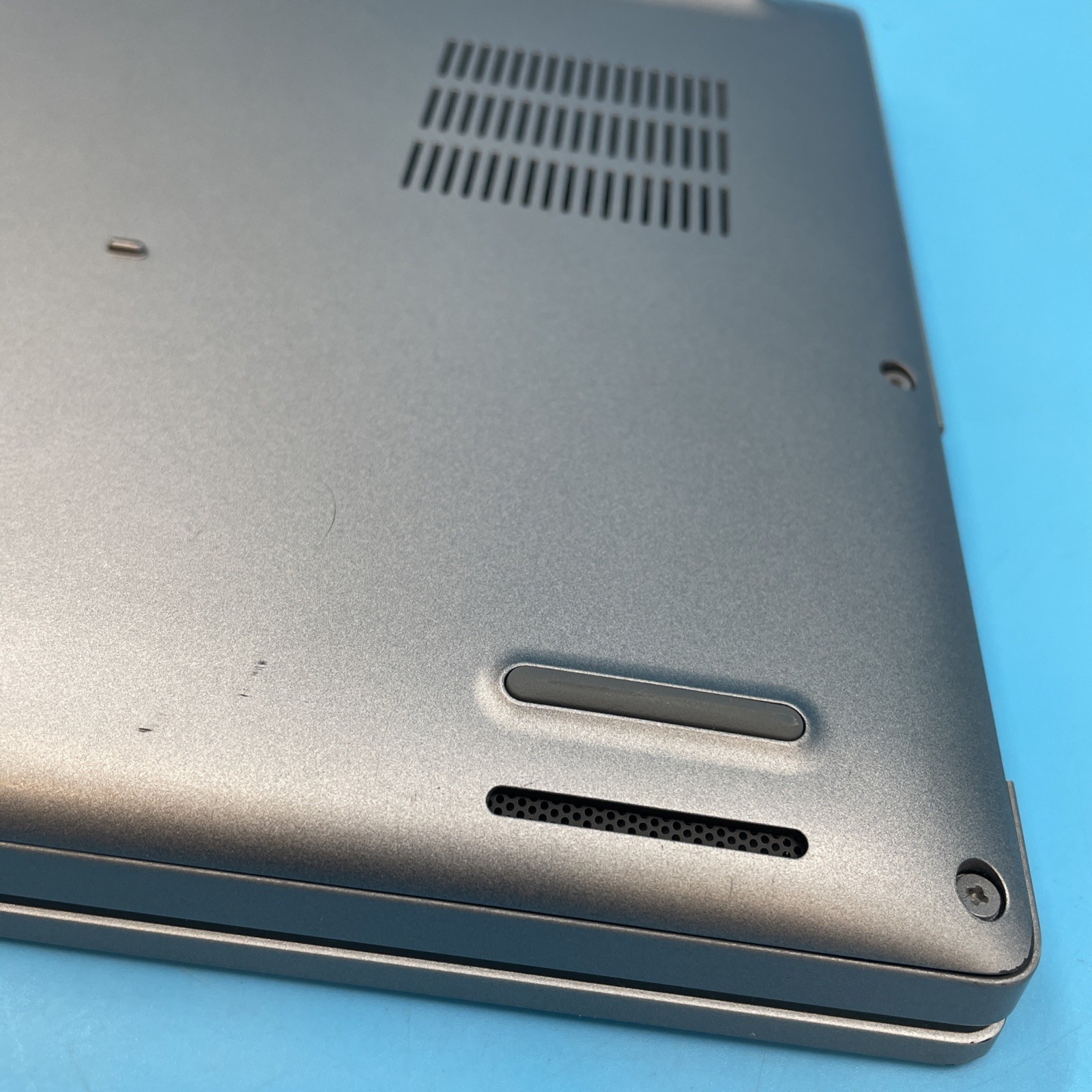 Dell Latitude 5420 | i7-1185G7 | 16GB RAM | 256GB SSD | NO OS | 49% BATT