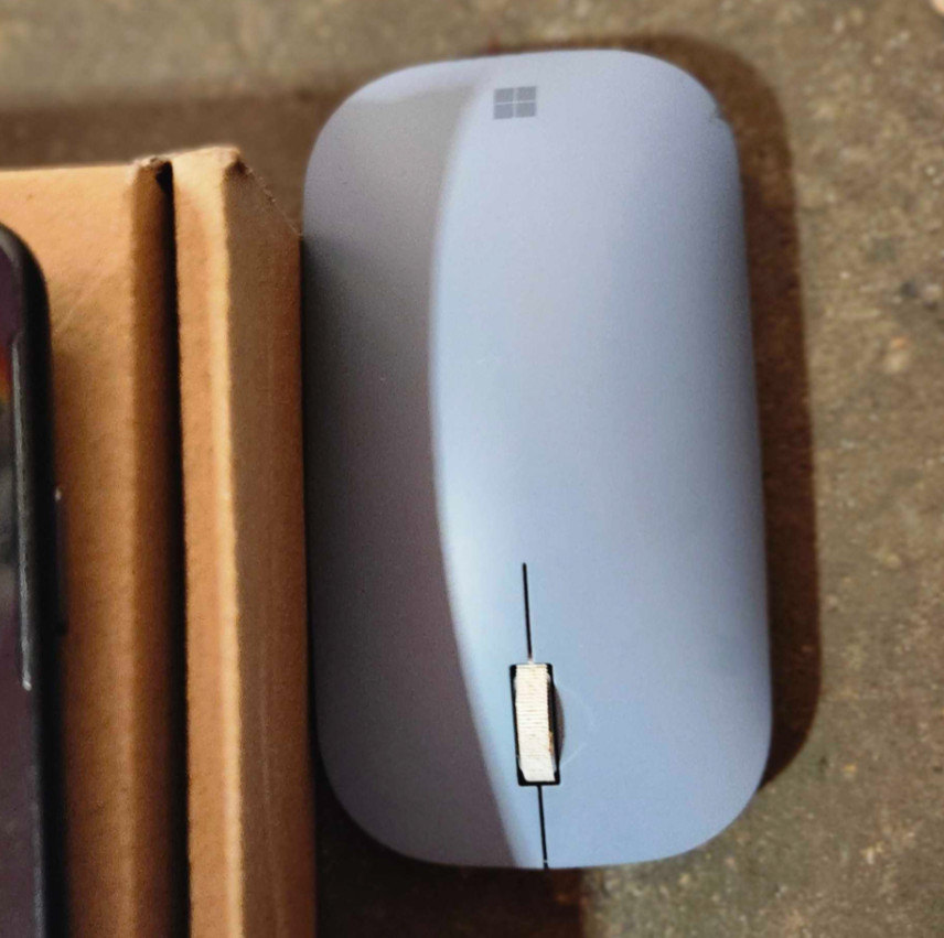 microsoft surface pro 8 13 with pen, mouse, and keyboard