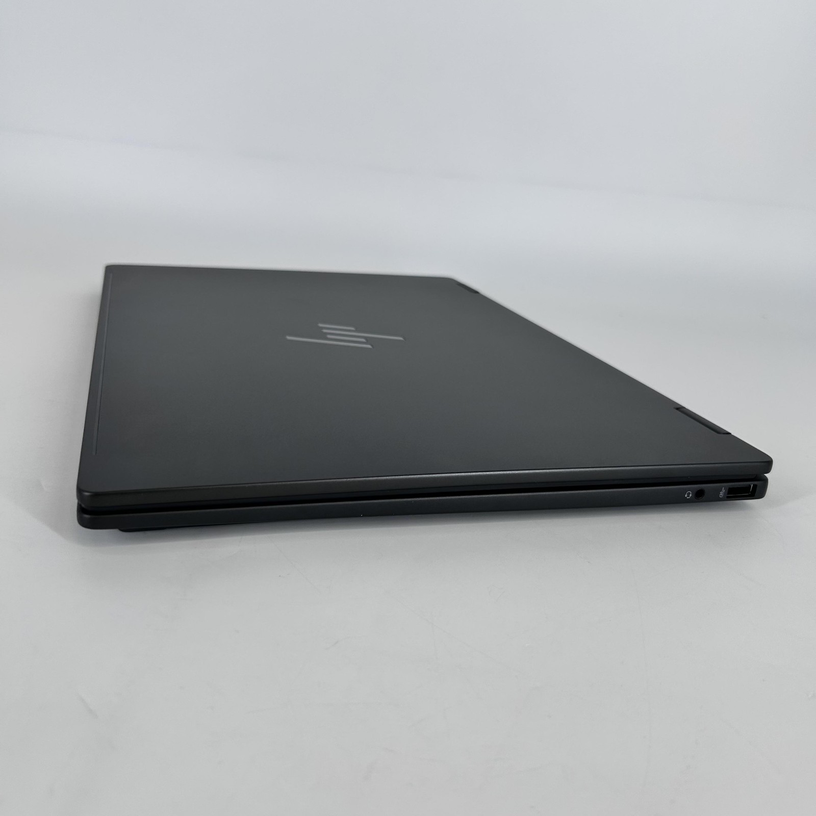 HP OmniBook X Flip 16 QHD+ TOUCH 3.3 GHz Ultra 9 288V 32GB 2TB SSD Good