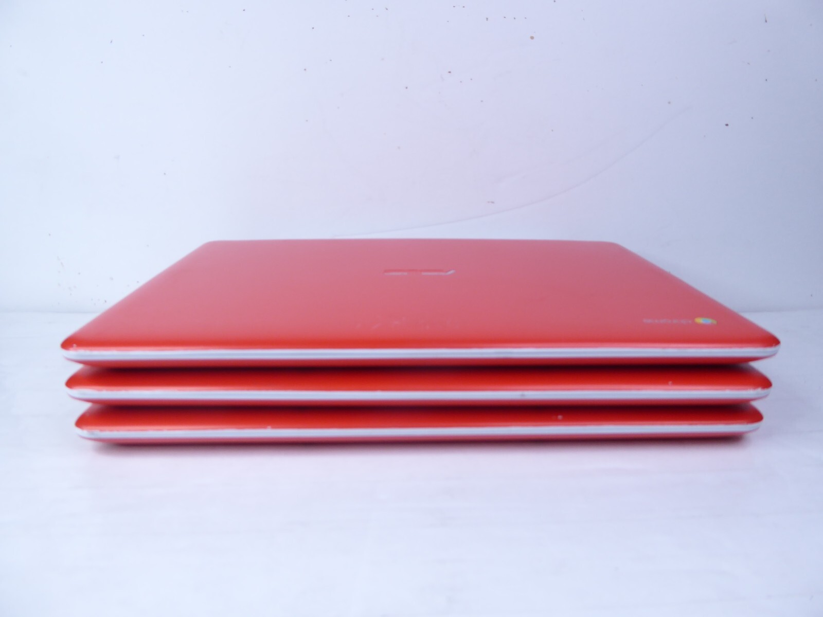 Lot of 3 ASUS C300S Notebook 13.3″ Intel Celeron (READ AD)