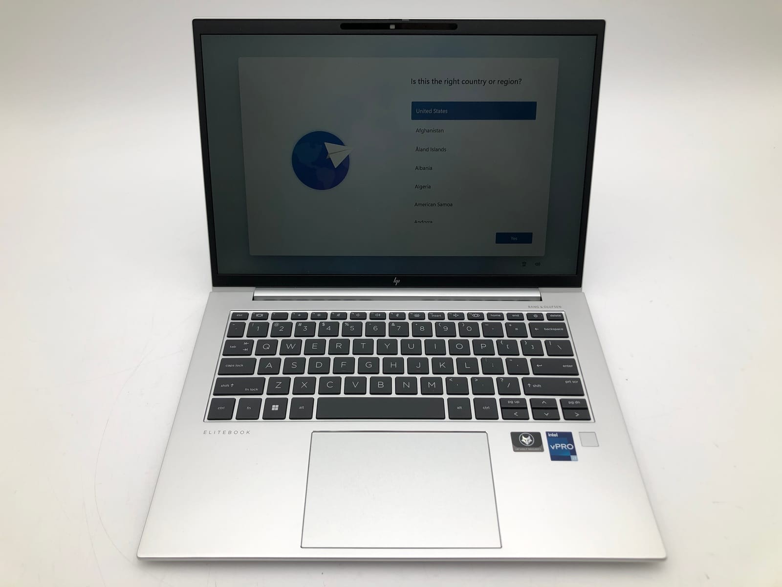 HP | EliteBook 840 14 inch G9 Notebook PC | i7-1280P | 16GB | 1TB | 94% Battery