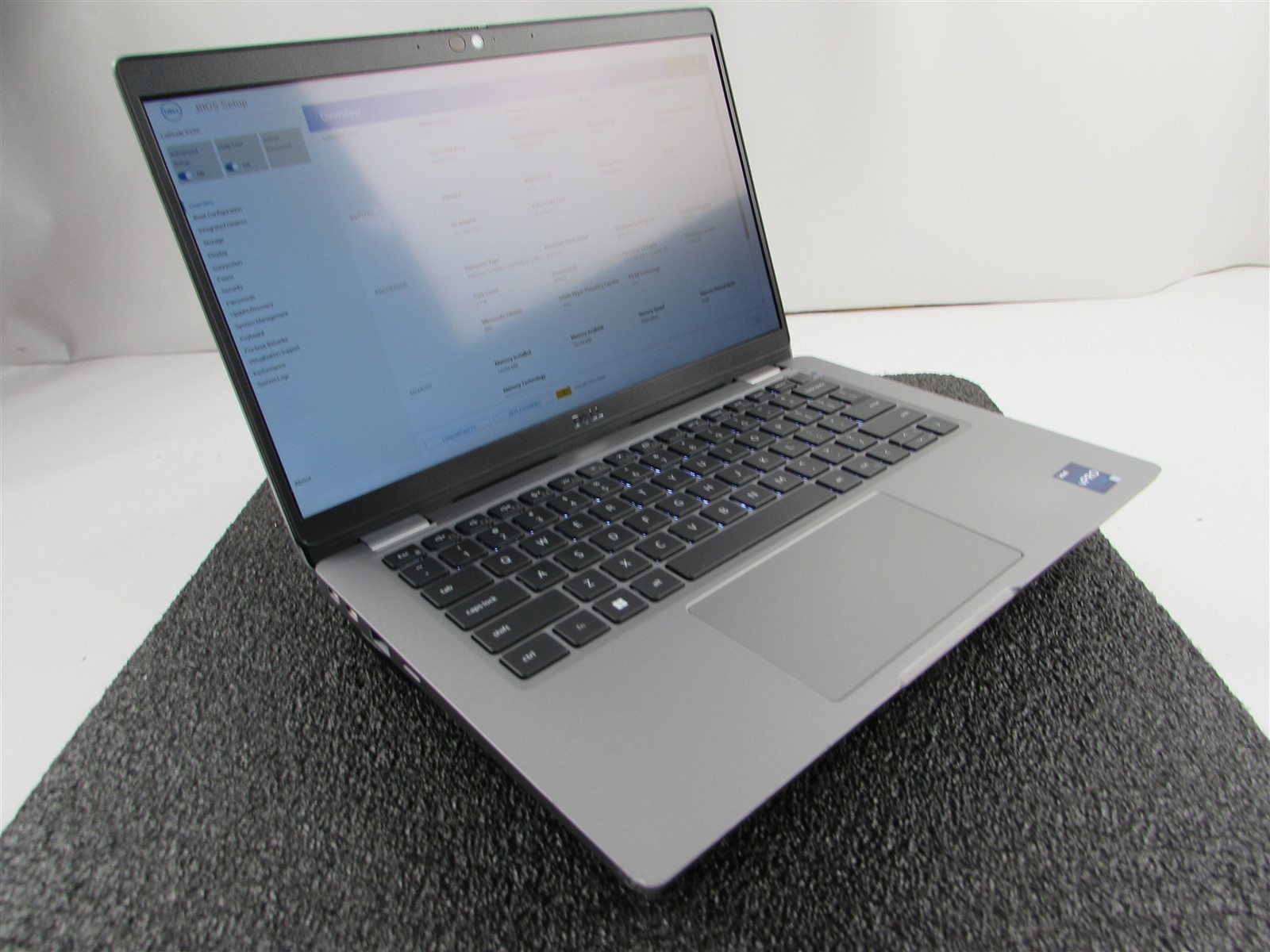 DELL LATITUDE 5330 FHD TOUCHSCREEN I5-1245U 10 CORE 512GB SSD 16GB RAM NO O.S