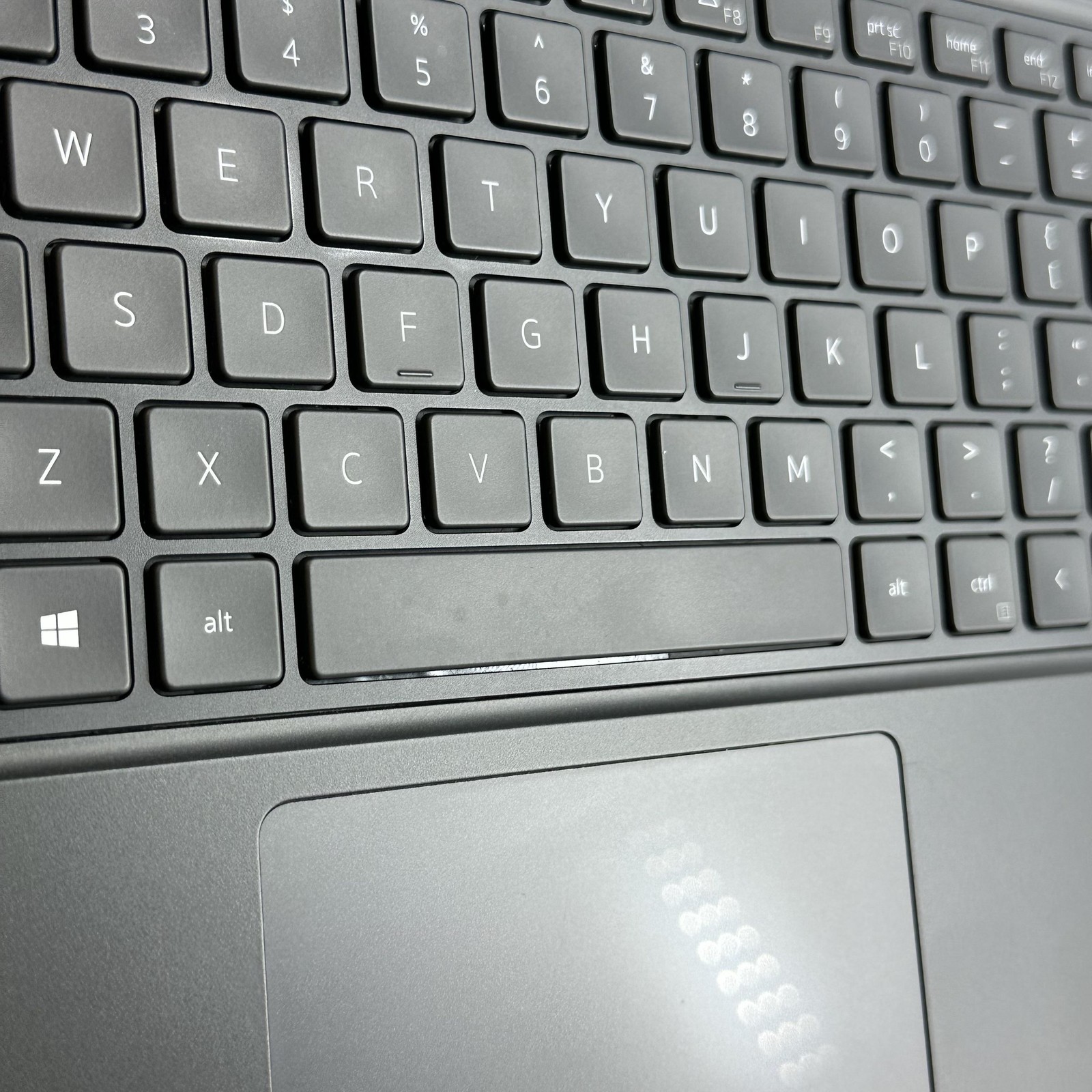 Dell Precision 7560 15.6 Gray FHD i9-11950H 2.60GHz 32GB 1TB SSD T1200 Good