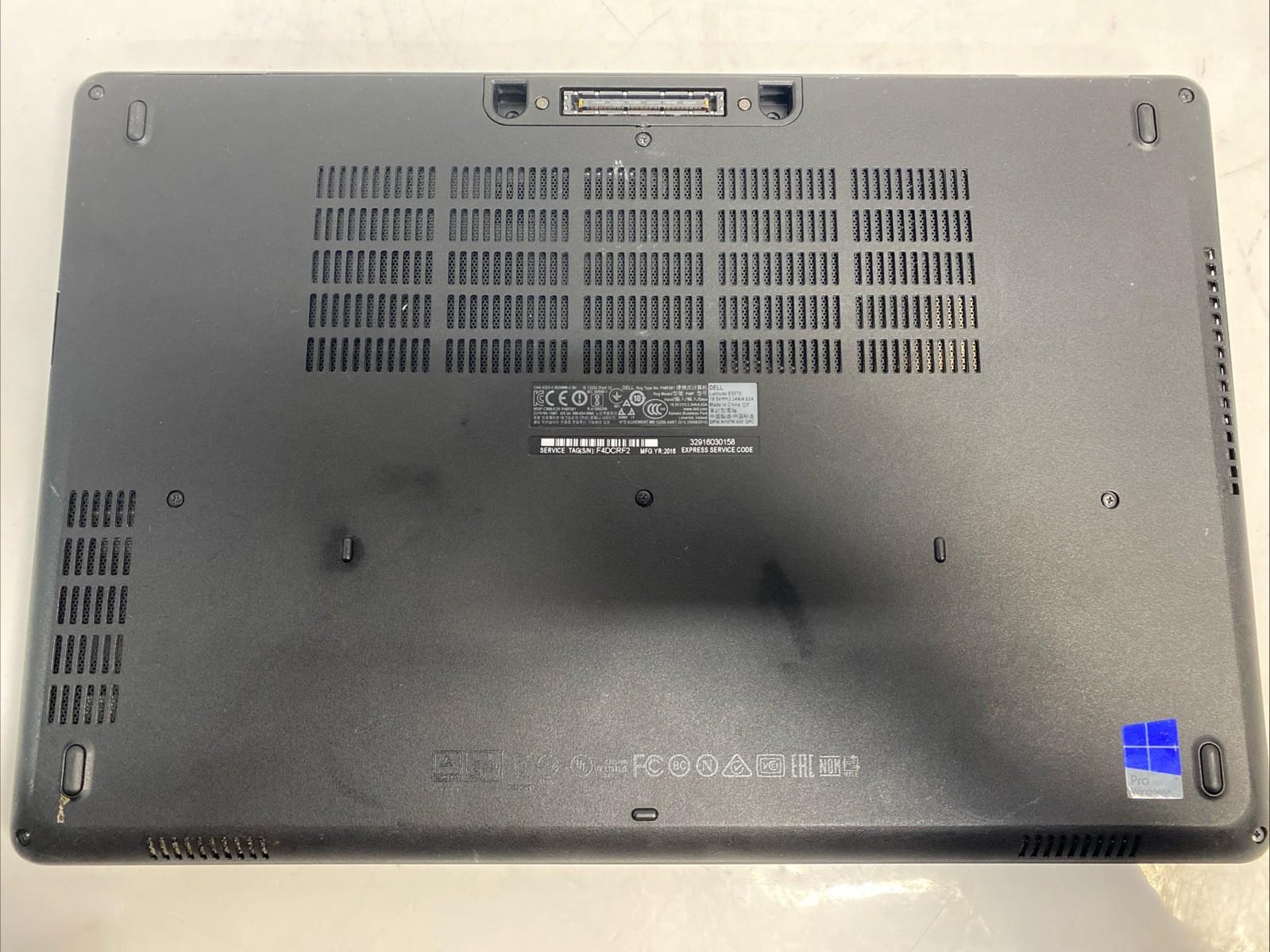 Dell Latitude E5570 15″ Core i7-6820HQ 2.7GHz NO HDD NO OS NO RAM For PARTS