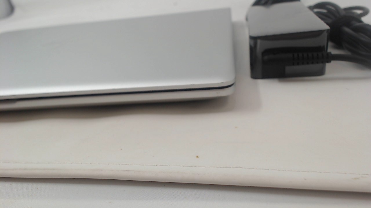 HP EliteBook 830 G6 i5 8265u 24GB 256SSD 1080p Touch 11Pro
