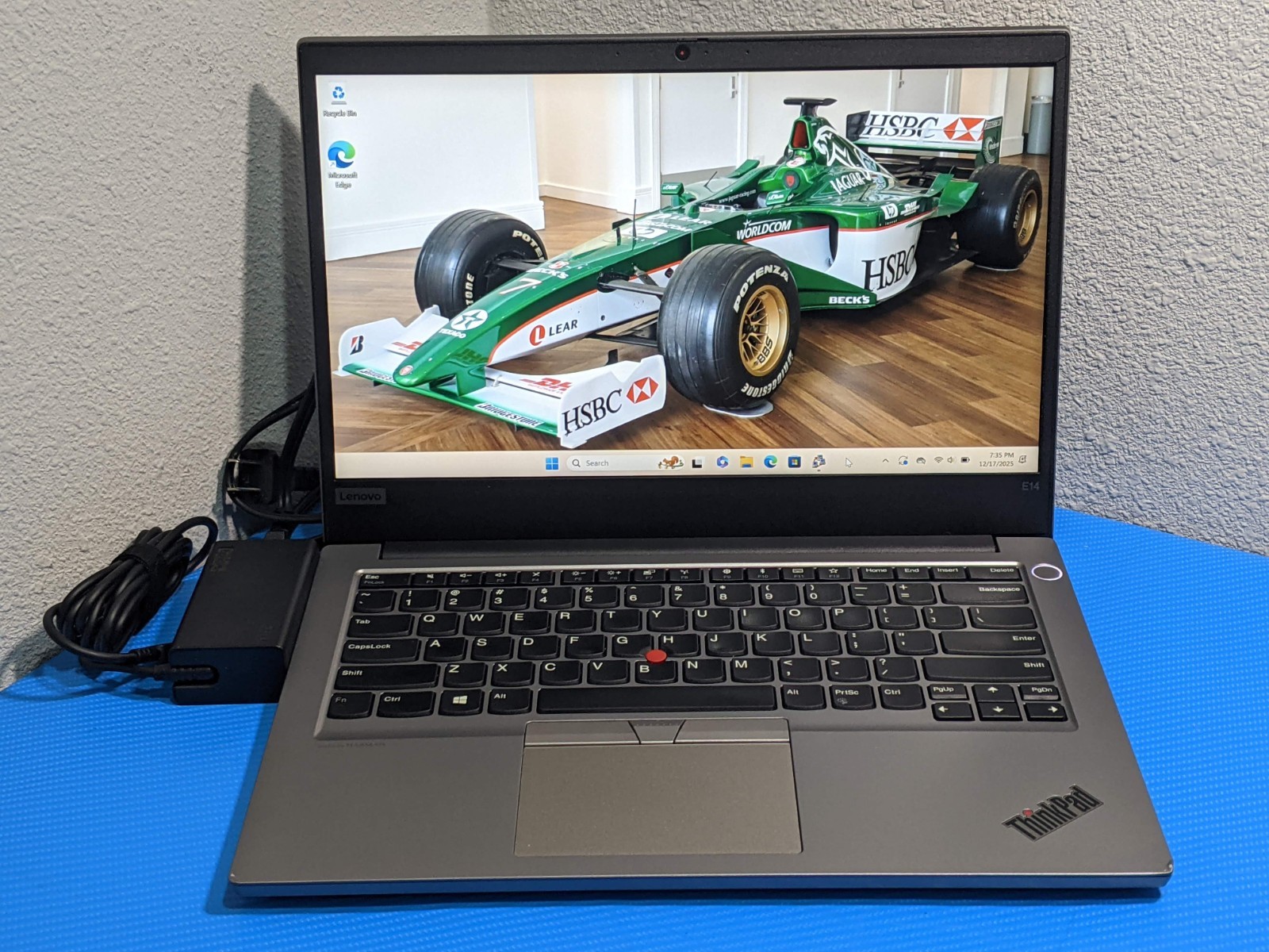Lenovo ThinkPad E14 14″ FHD Core i7-10510U 1.8GHz 16GB 256GB SSD W11Pro +Charger