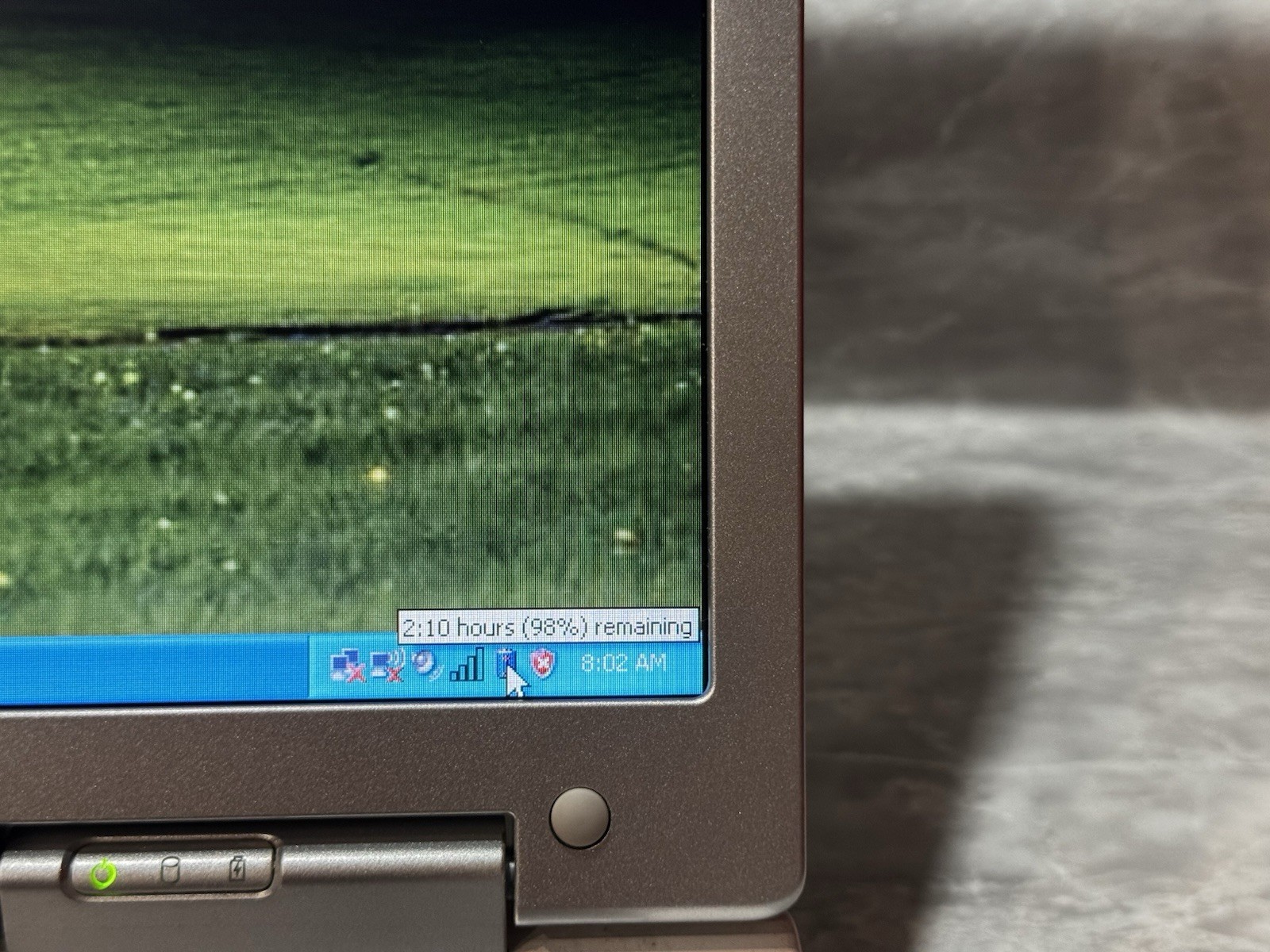 Dell Inspiron E1705 Laptop Intel C2D T7200 2GHz 2gb RAM 120gb HDD Windows XP