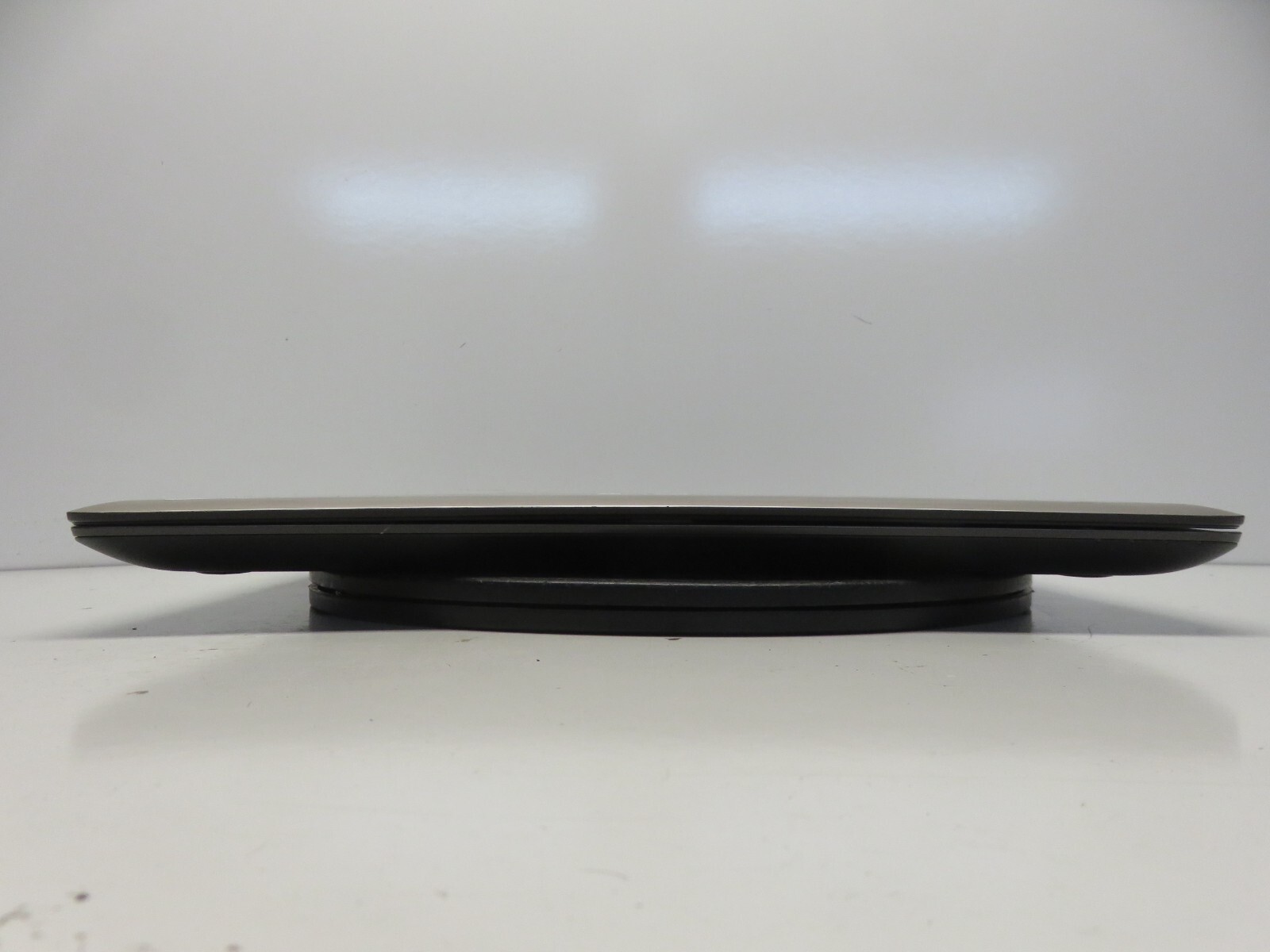Asus F556U Intel i5-6200U 2.3GHz 8 GB NO HDD No Batt