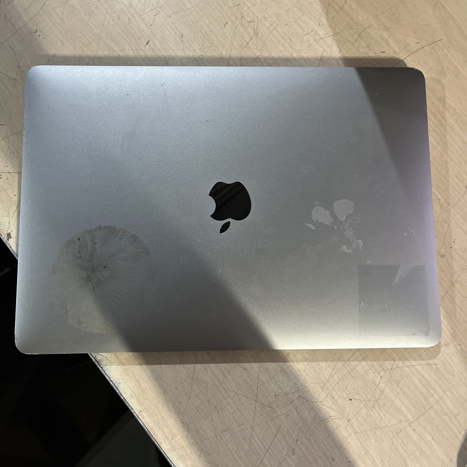 APPLE MACBOOK AIR 13″ SCISSOR, 2020 CORE I3-1000NG4 1.1GHZ 8GB RAM 256SSD