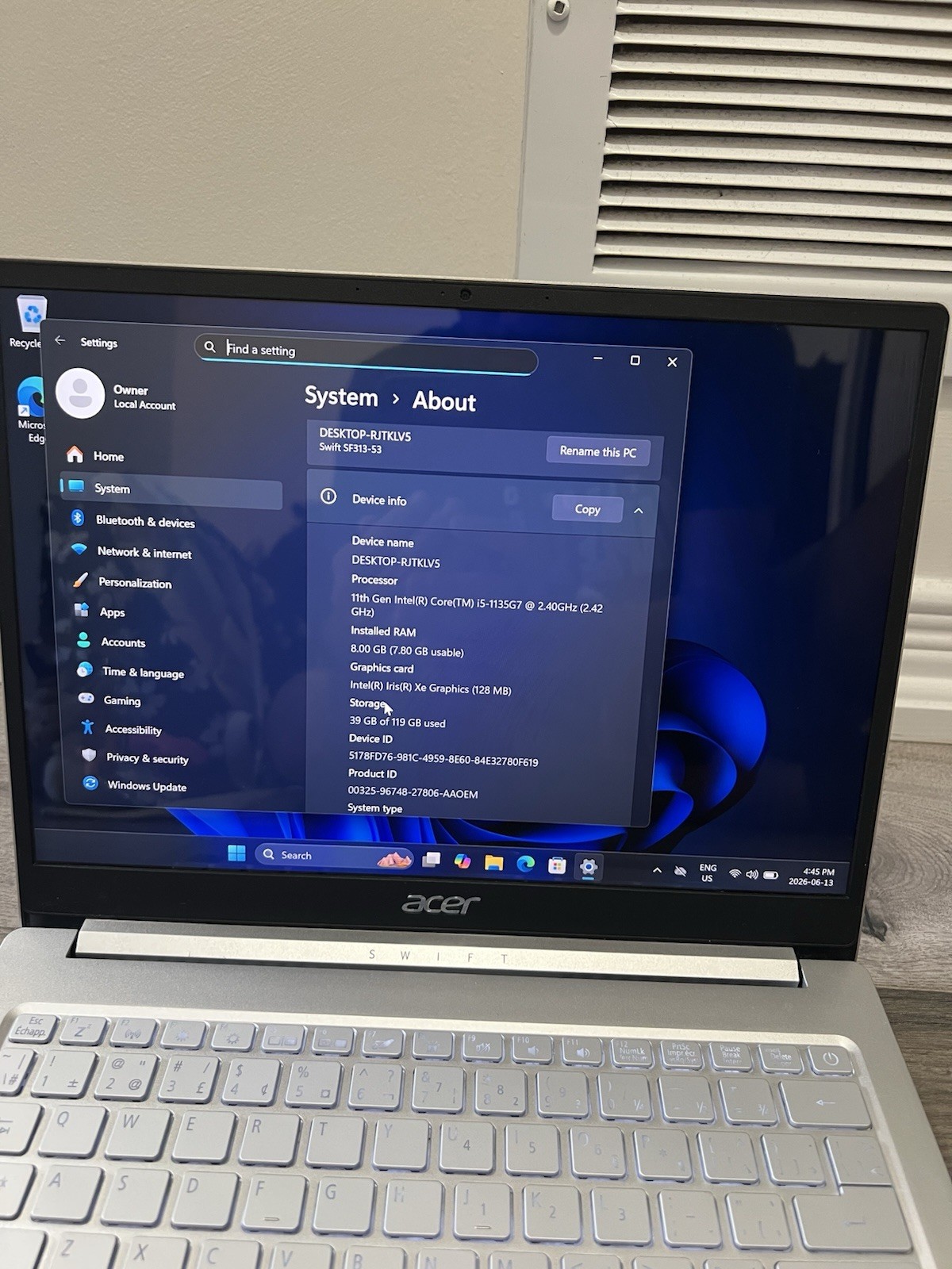 Acer Swift SF313-53 13″ 2k QHD Display i5 11th Gen CPU 8GB RAM 120GB SSD Win 11H