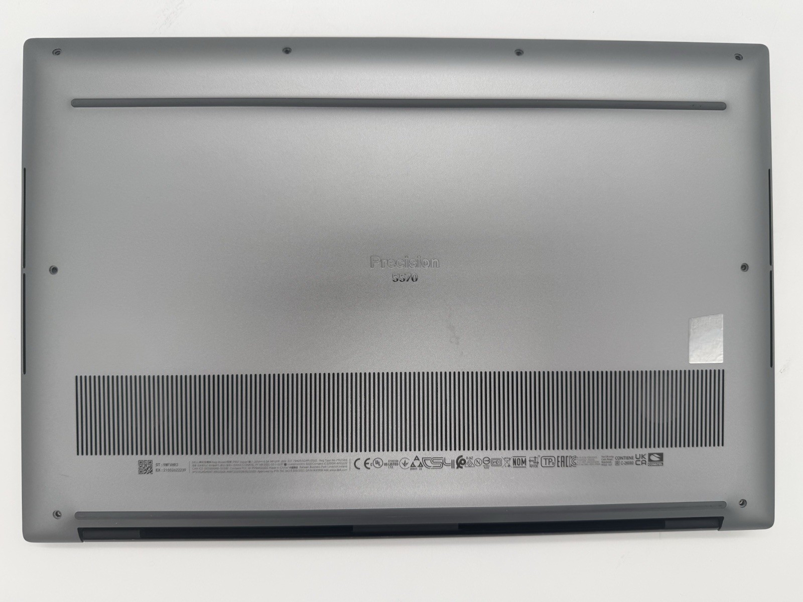 DELL PRECISION 5570 15.6″ i7-12800H 16GB 512GB RTX A1000 – No OS