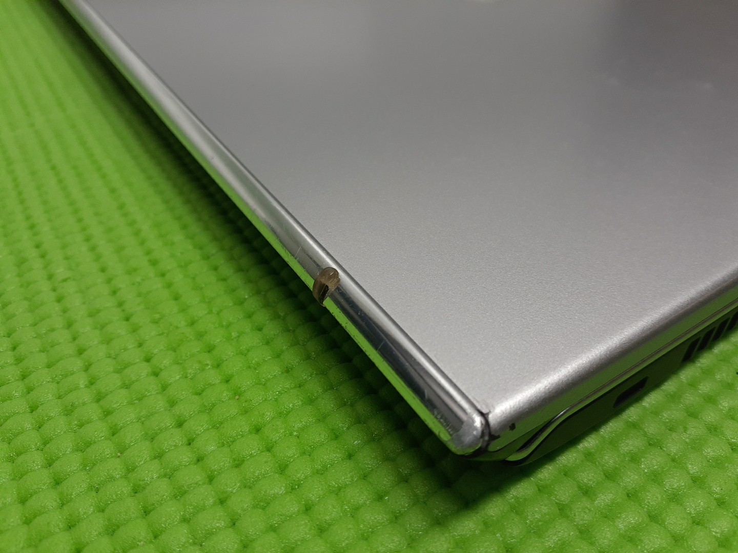 Sony VAIO SX14 i5-1155G7 16gb Bios locked no ac or ssd (READ) AS IS PARTS