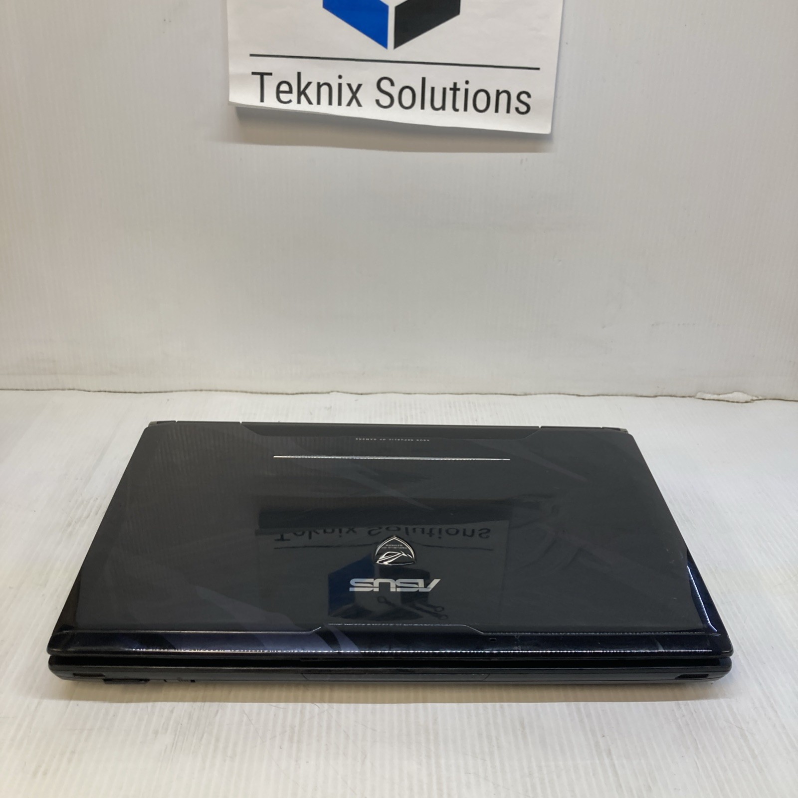 ASUS G60J unknown CPU 2 GB RAM BIOS Locked
