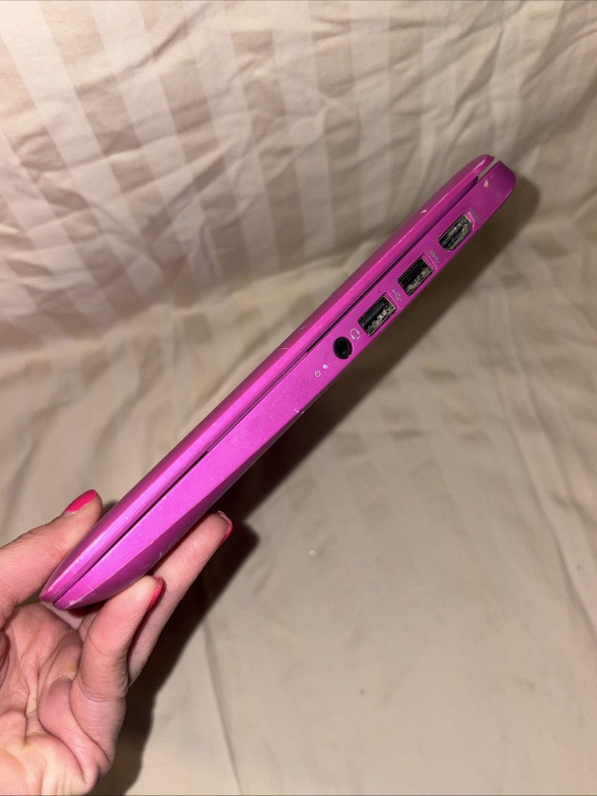 HP Stream 11 Intel Celeron N2840 Dual-Core 2GB RAM 32GB Laptop pInk -READ detail