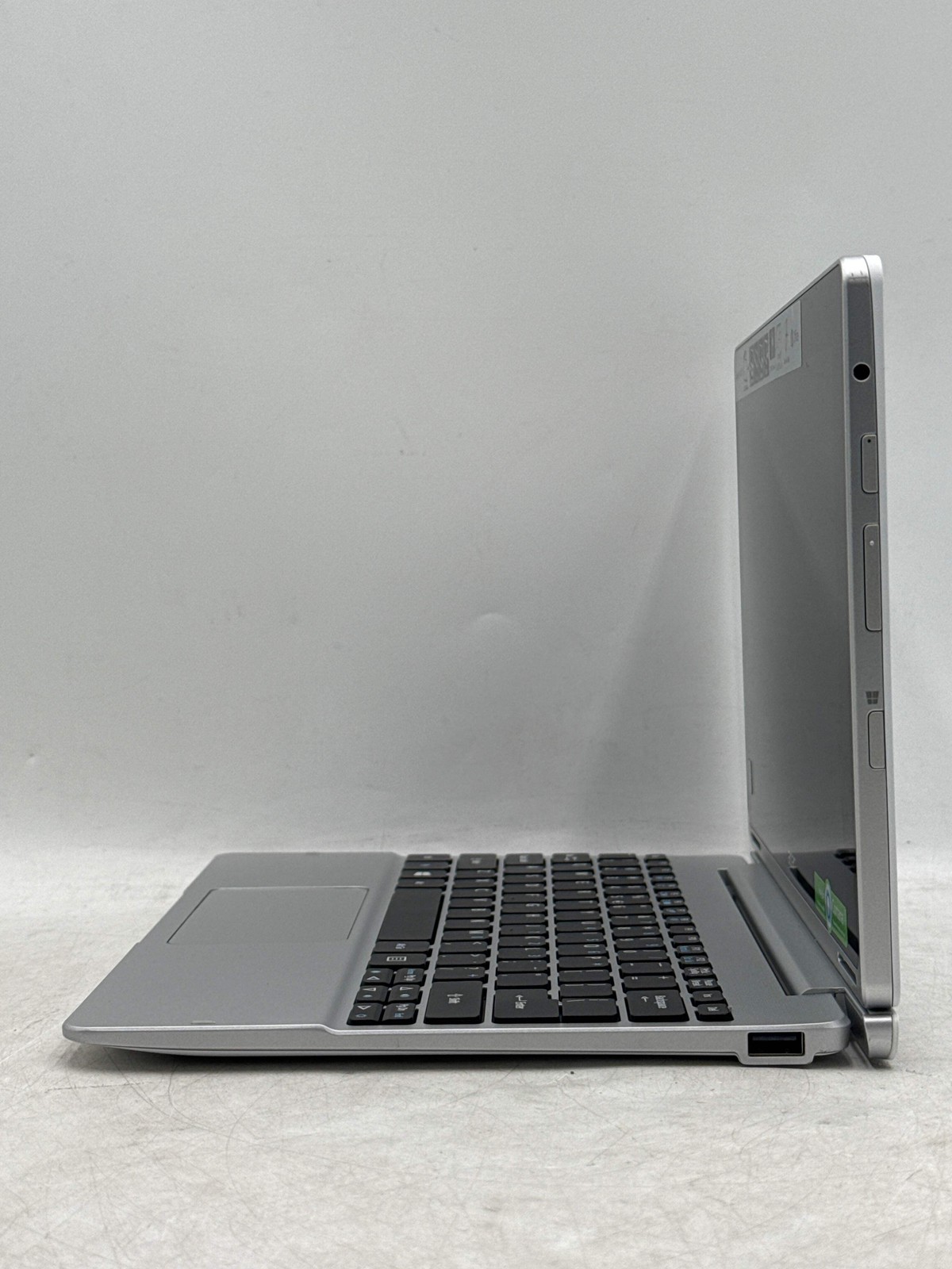 Acer Aspire Switch 10 T77H462 2-in-1 Windows Laptop – No Power