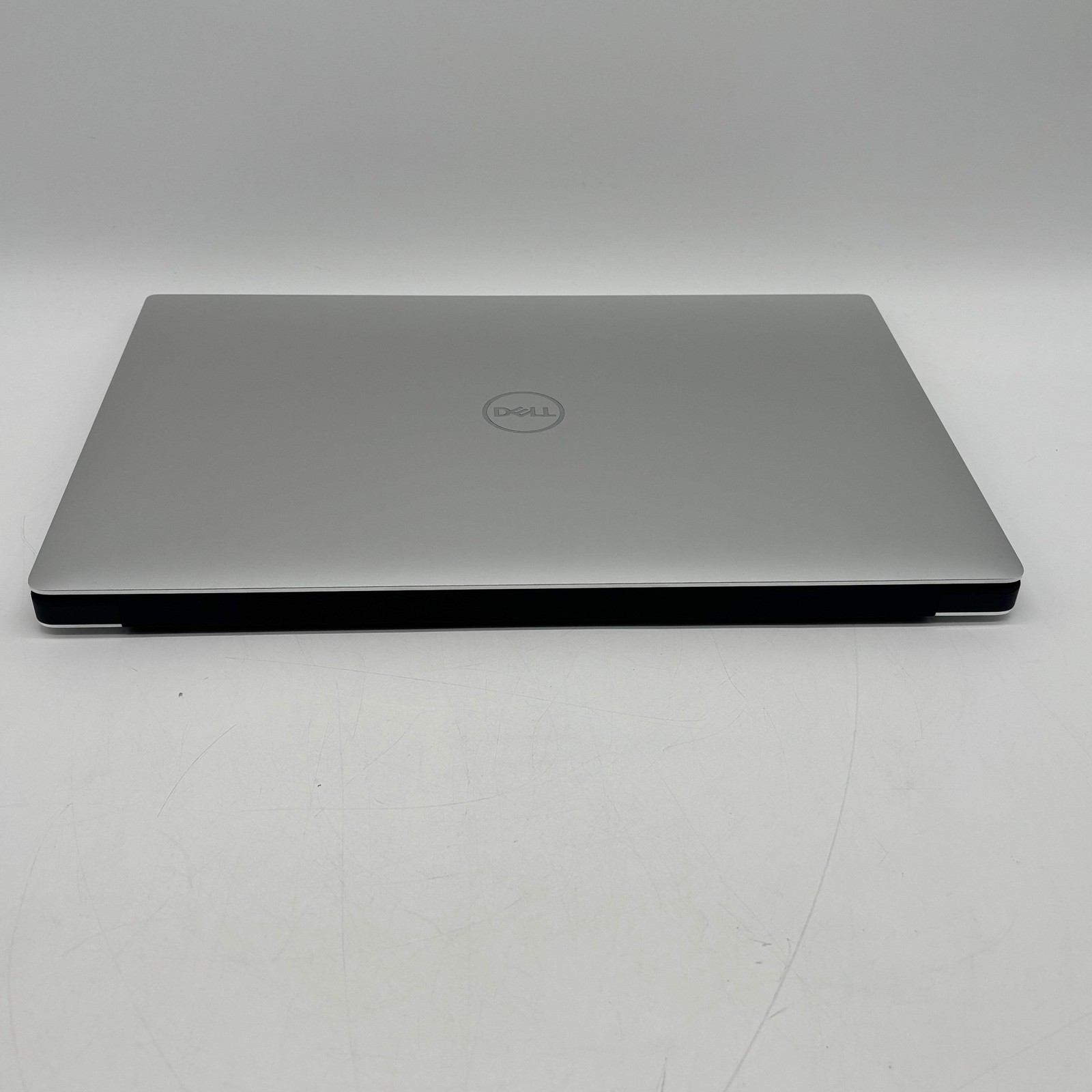 Dell Precision 5540 15.6″ i7-9850H 2.6GHz 16GB RAM 512GB SSD