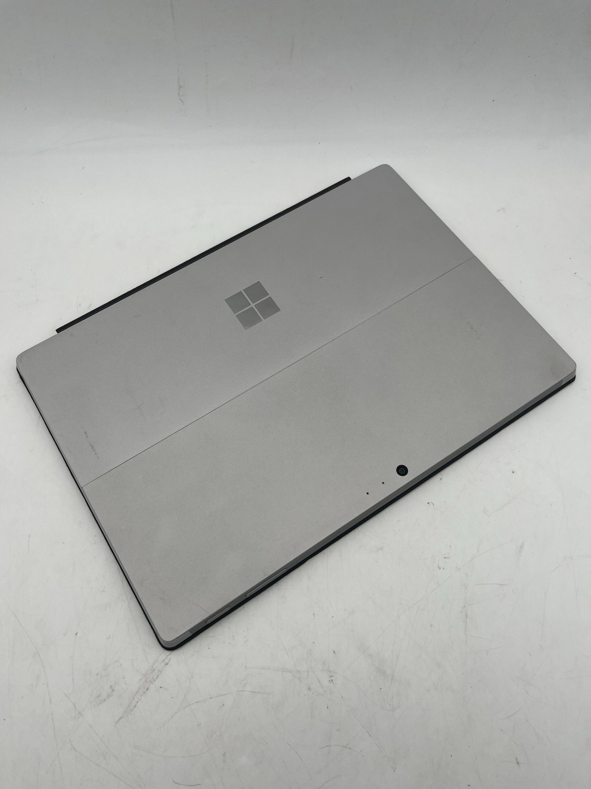 Microsoft Surface Pro 4 Windows 11 4 GB RAM 128 GB HDD i5-6300U Tablet