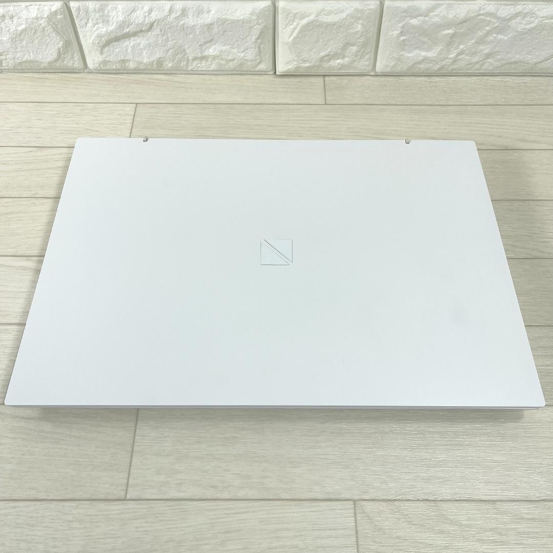 NEC LAVIE N1635HAW i3 1215U Intel UHD 16GB SSD 512GB 15.6″ WUXGA Win 11 Home DVD
