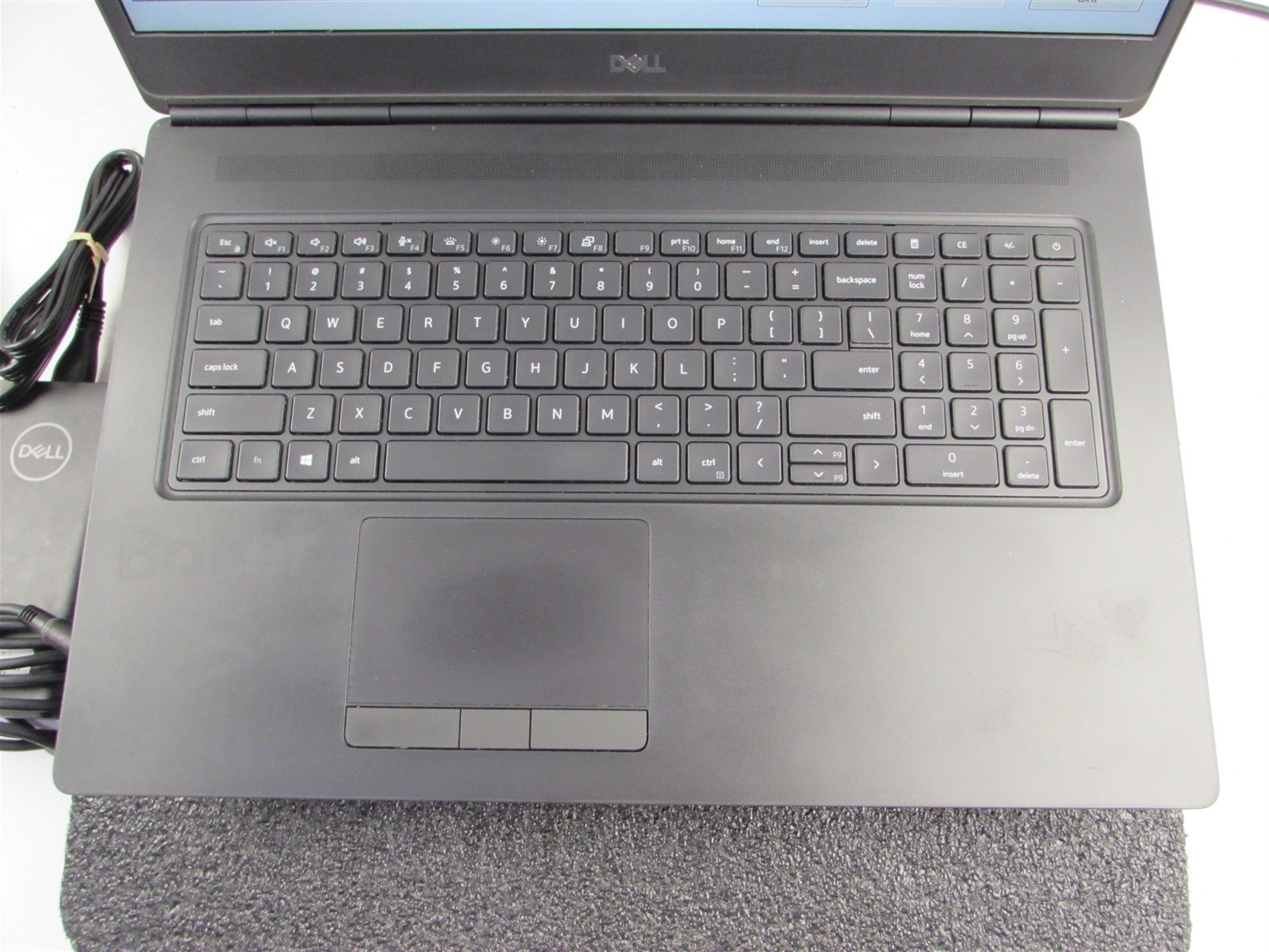 DELL PRECISION 7750 1920X1080 I7-10850H 1TB 32GB RAM RTX 3000 WIN 11 PRO NO BATT