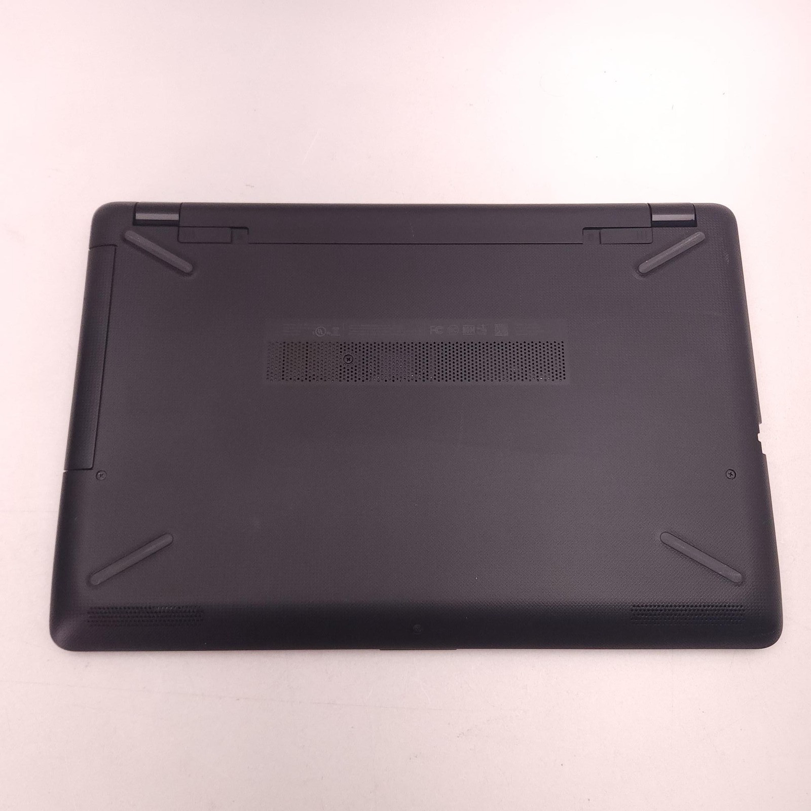 HP Pavilion 15-bs013dx 15.6in Laptop Intel i3 7th Gen 8GB 1TB HDD Win10 – Good