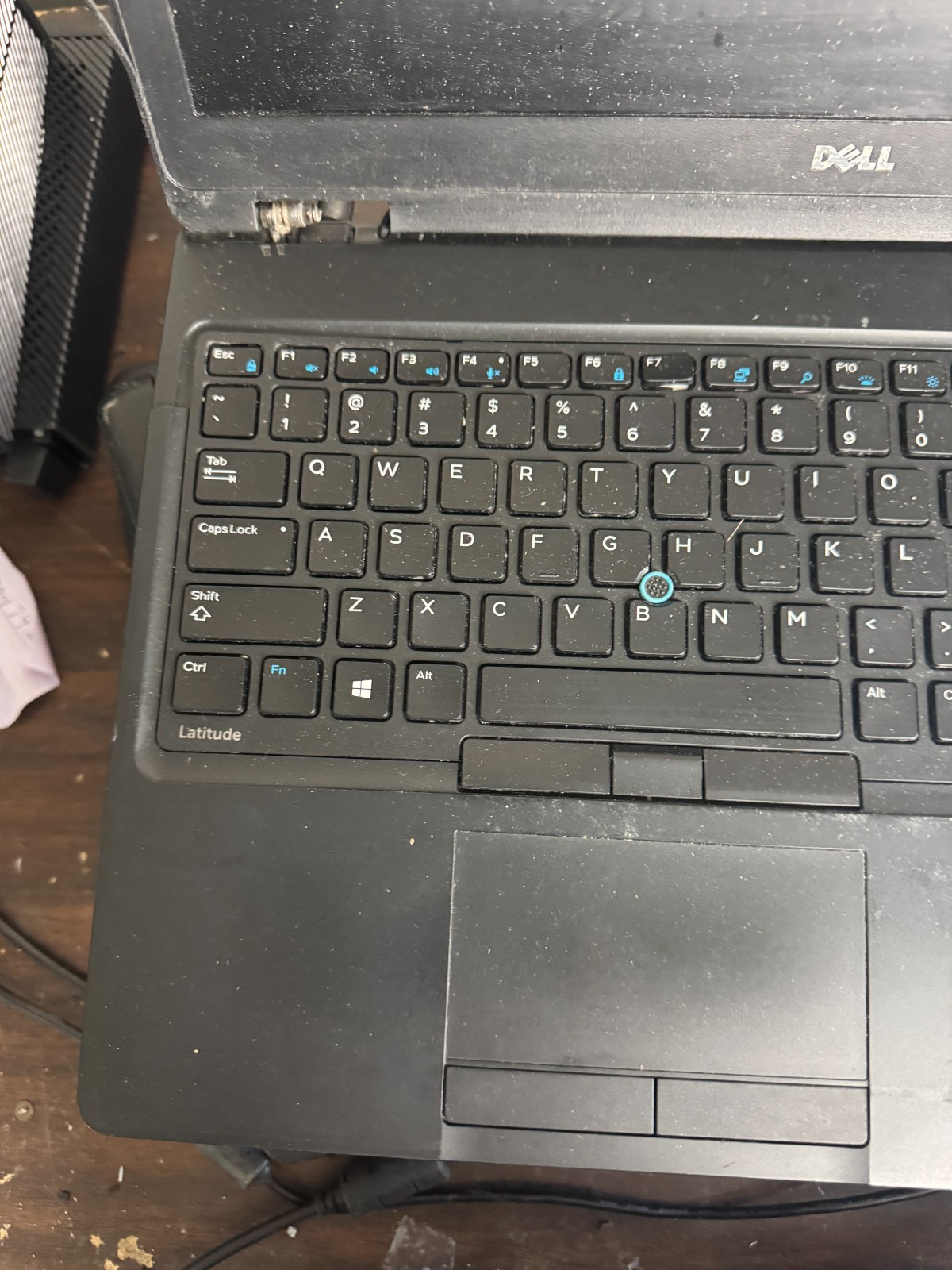 Dell Latitude 5580 Core I7 7th GEN Laptop For Parts/Repair #5609