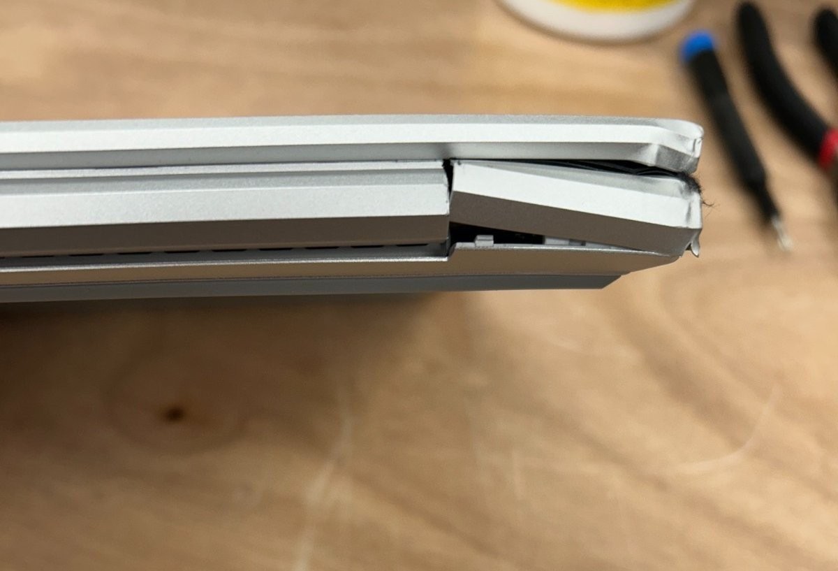 HP EliteBook 645 G7 Ryzen 3 5425U 8GB 256GB 14″FHD Wty, Bent/Dented (READ)