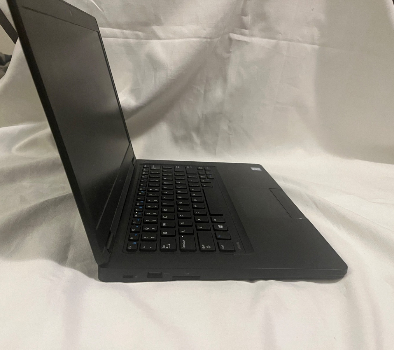 Updated price! Dell Latitude 5480, Lightly used condition, New 512 NVME GB SSD