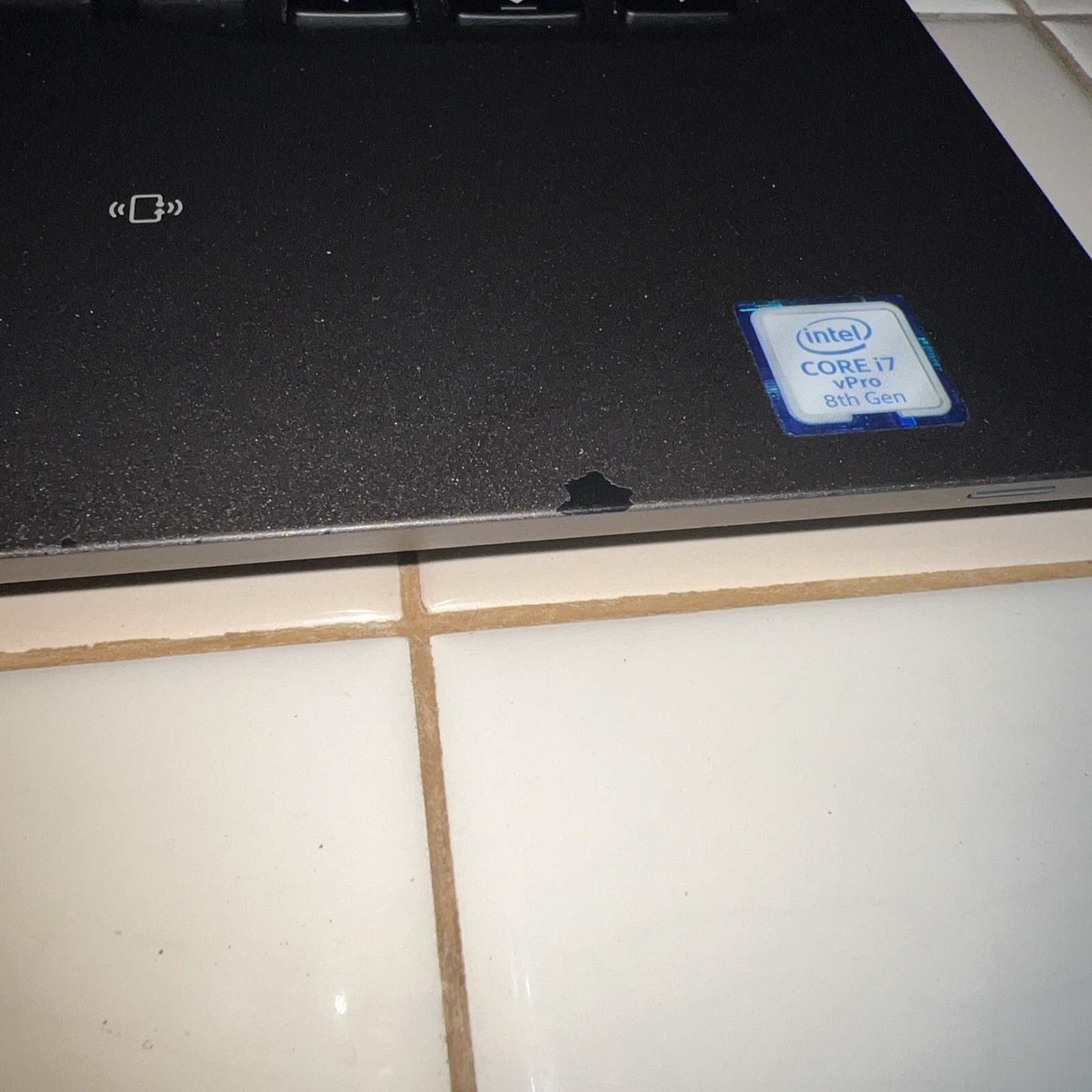 Dell Latitude 7400 14” FHD Laptop i7-8665U 1.90GHZ 16GB RAM 256GB SSD Win11P