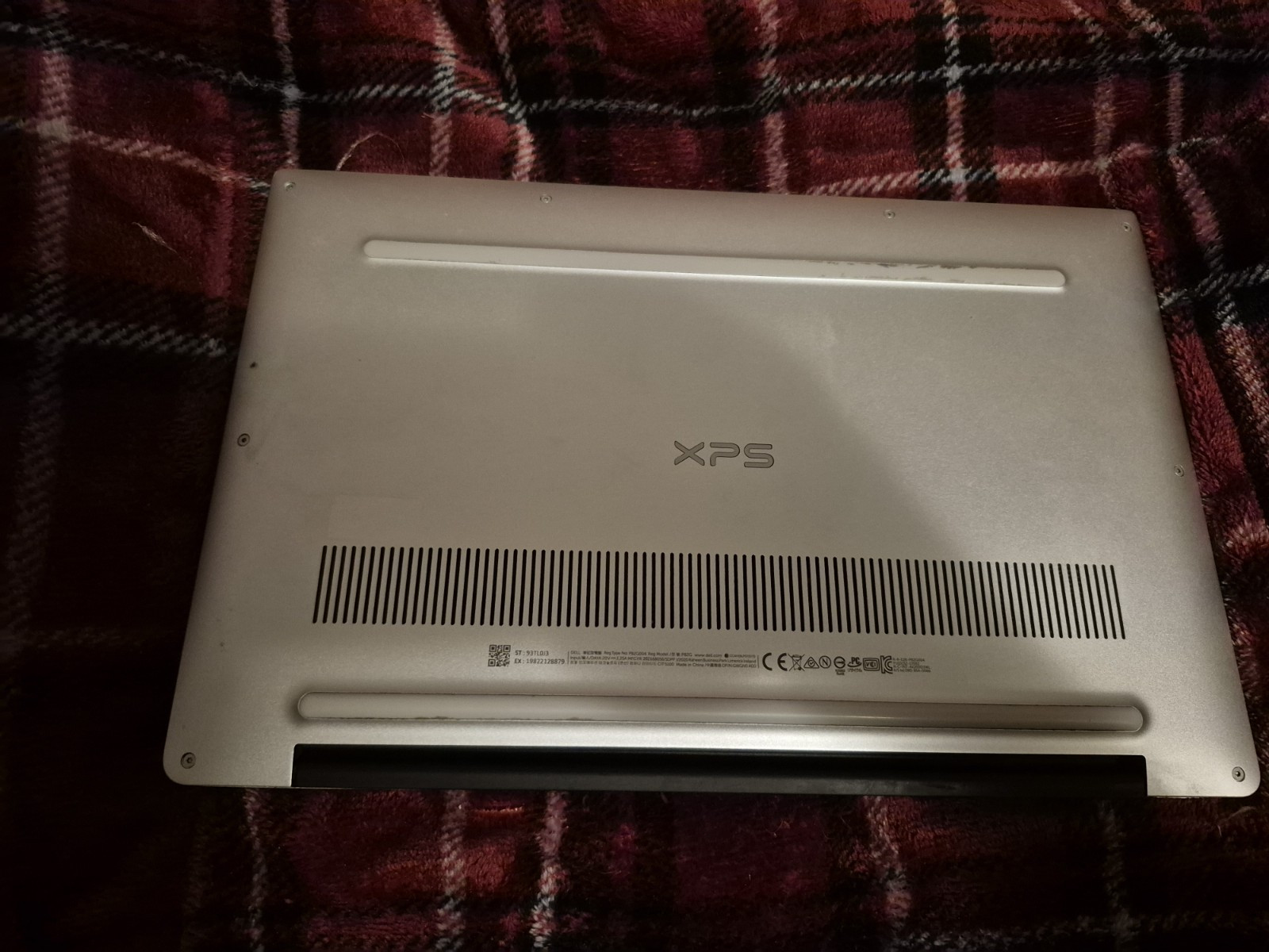 Dell XPS 13 9305 Lightly Used W/mouse And Charger