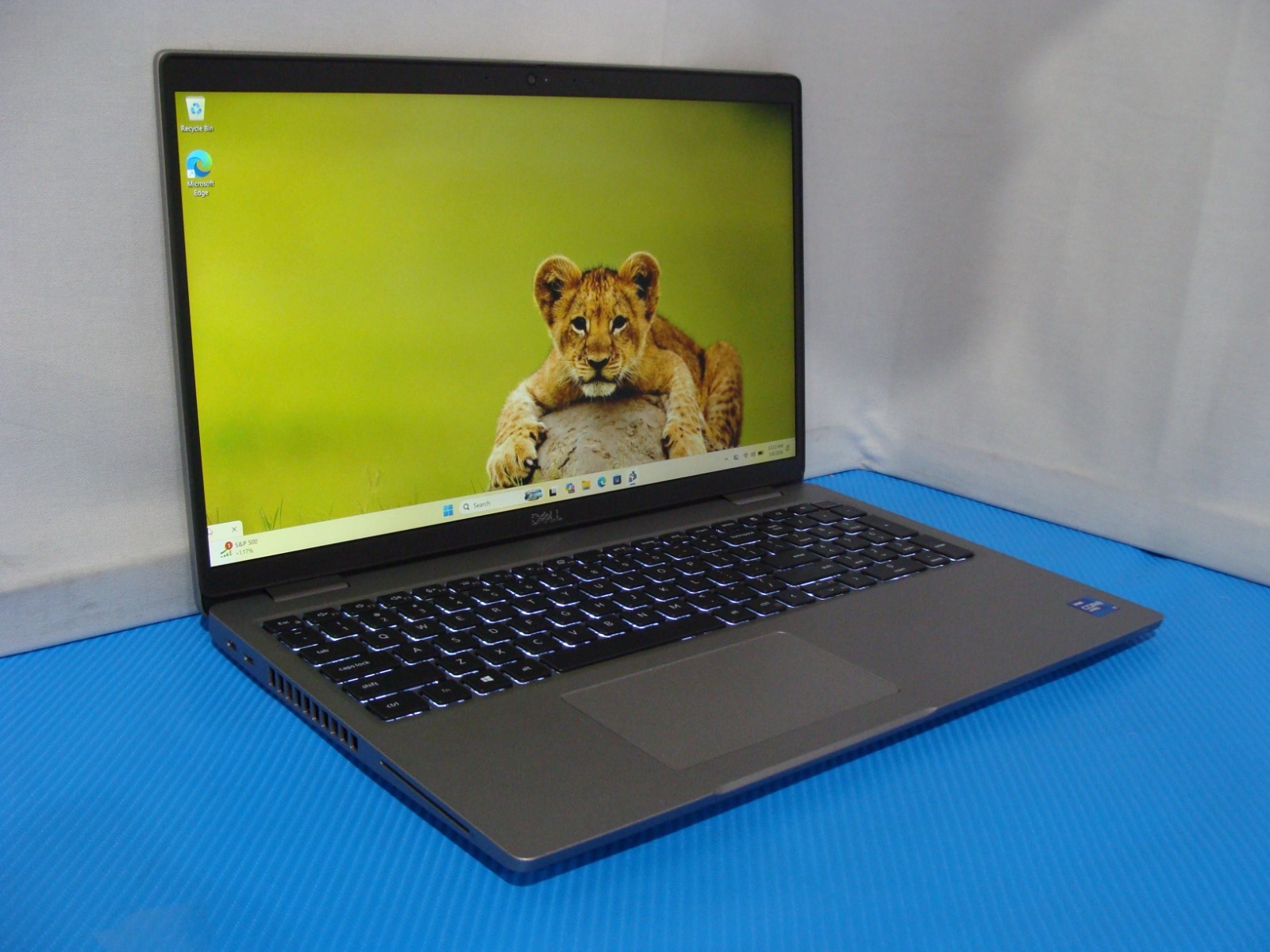 Dell Latitude 5520 15.6″FHD Intel vPRO i7-1185G7 3GHz 8GB 256GB Win11Pro +PowAd